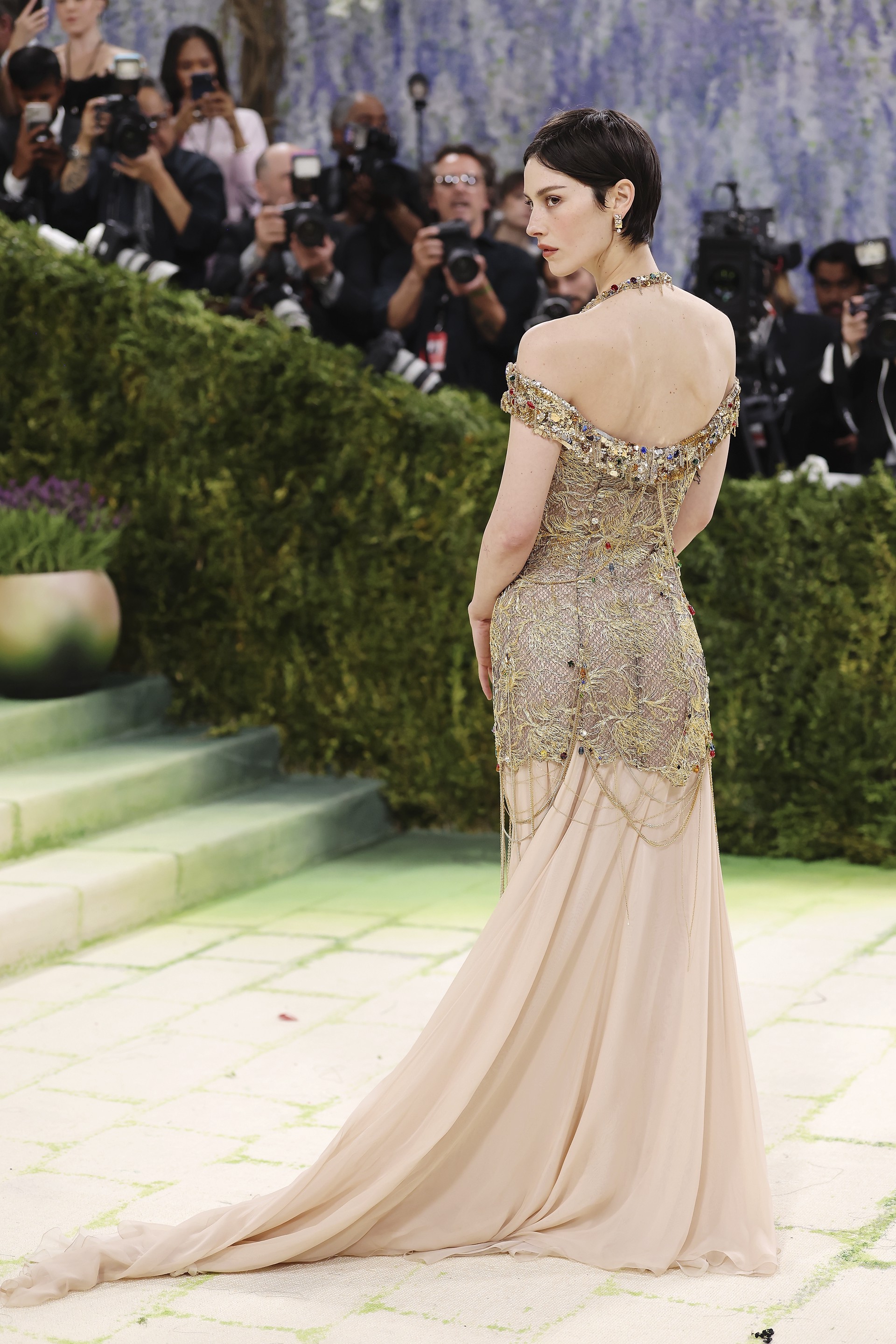 Hinh anh Met Gala 2026: Phép thử tham vọng của Matthieu Blazy cho tân diện mạo CHANEL  10