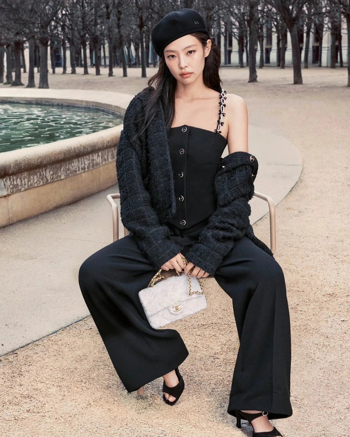 Hinh anh CHANEL Métiers d’art 2026 từ New York đến Seoul 3