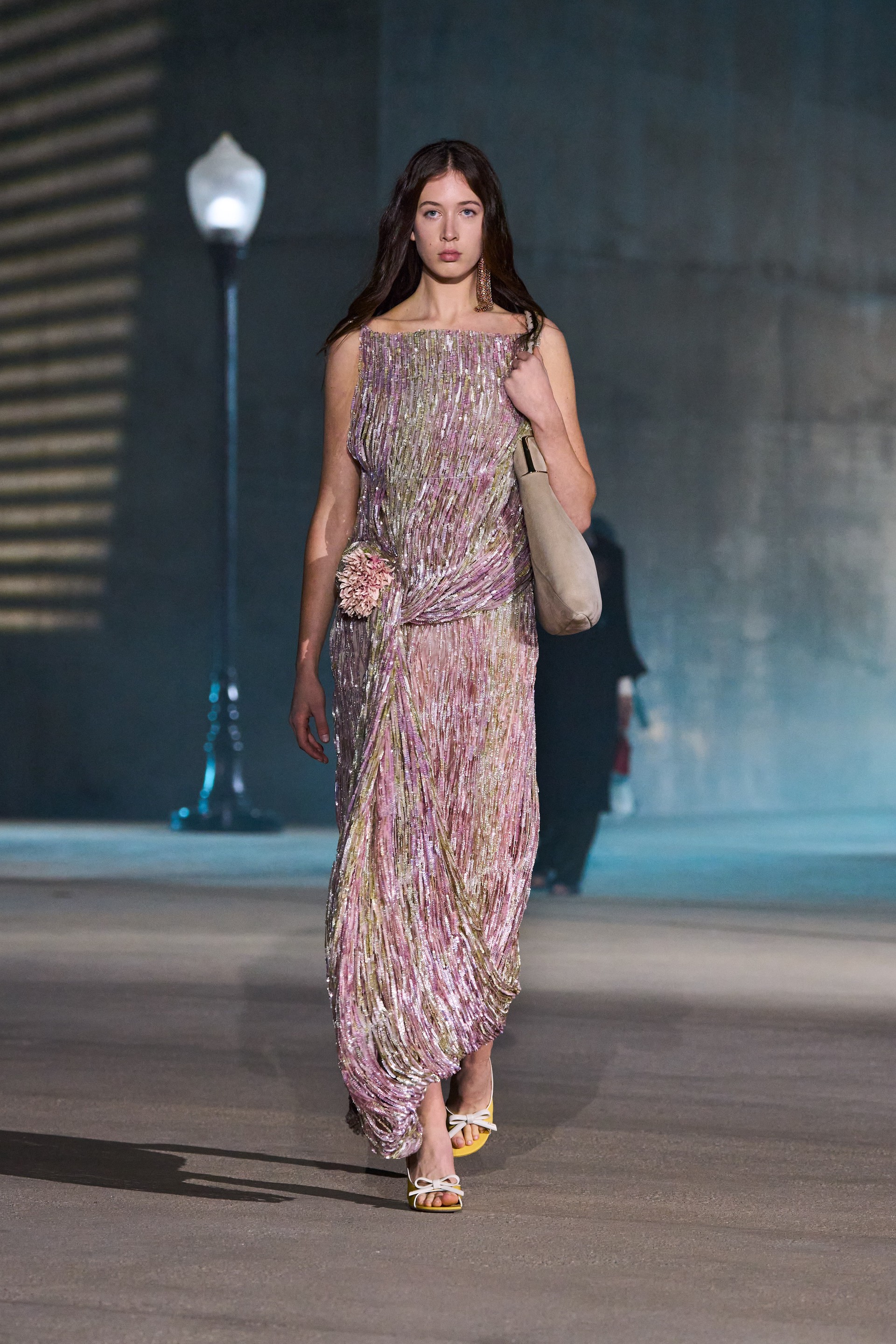 Hinh anh Dior Cruise 2027: Cuộc hạnh ngộ của những giấc mơ  25