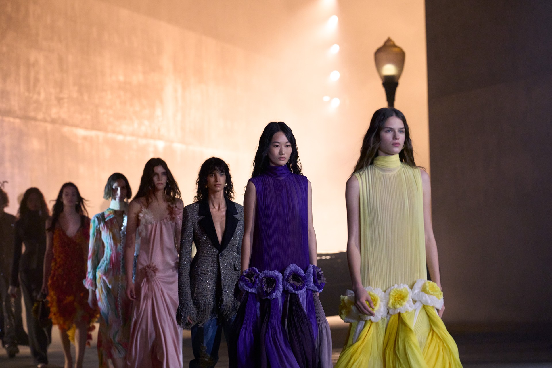 Hinh anh Dior Cruise 2027: Cuộc hạnh ngộ của những giấc mơ  42
