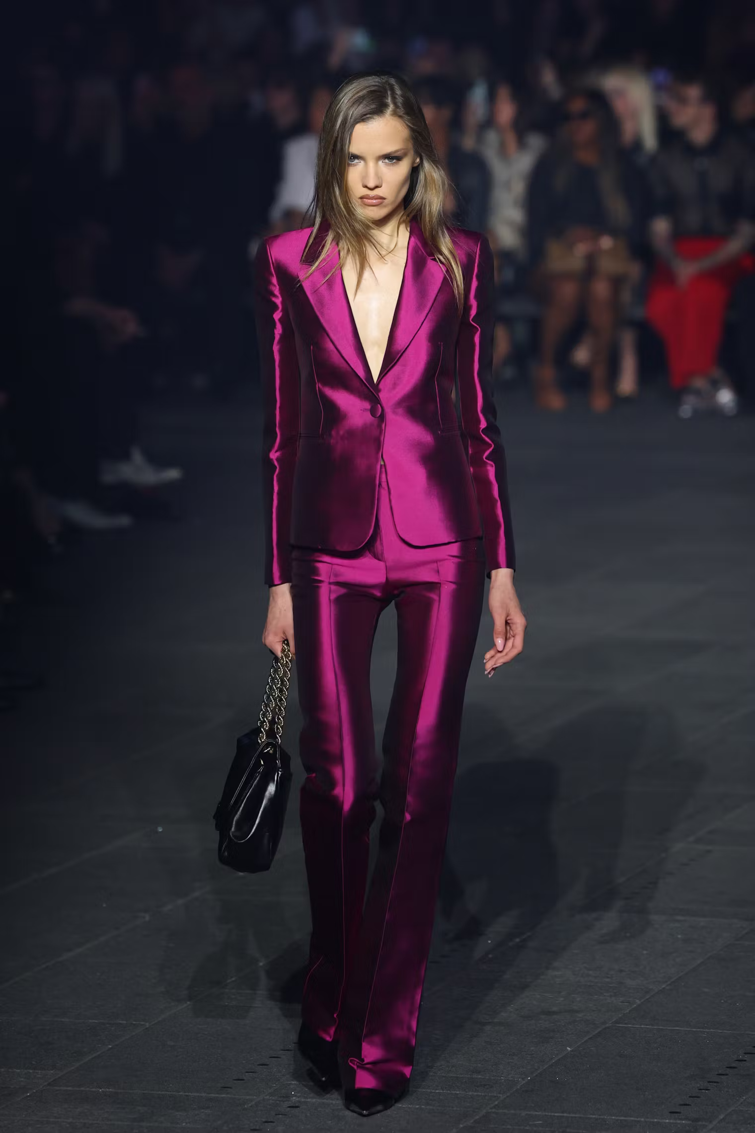 Hinh anh Tôi muốn làm điều tưởng như bất khả thi và đặt Gucci vào chính trung tâm của đô thị này. 3