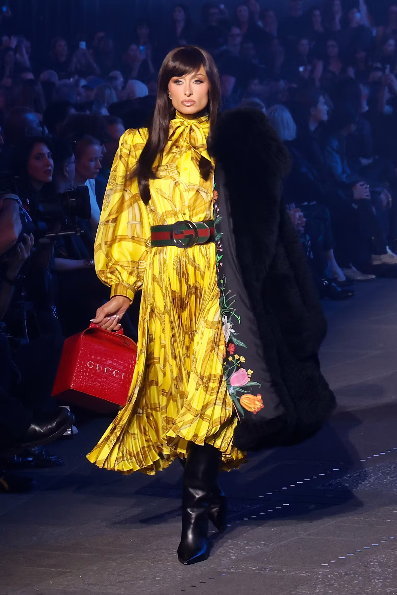 Hinh anh Tôi muốn làm điều tưởng như bất khả thi và đặt Gucci vào chính trung tâm của đô thị này. 12