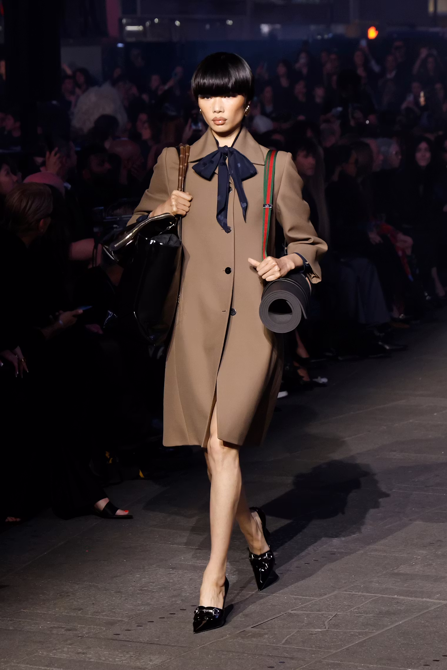 Hinh anh Tôi muốn làm điều tưởng như bất khả thi và đặt Gucci vào chính trung tâm của đô thị này. 11