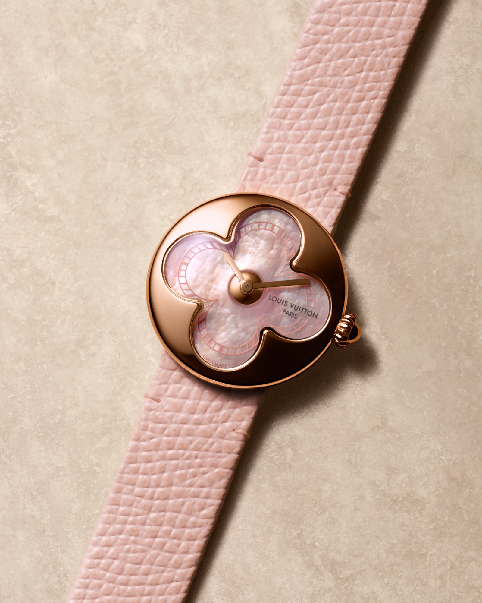 Hinh anh Louis Vuitton để Monogram Flower ‘chạy cùng thời gian’ trong Color Blossom Watch 5