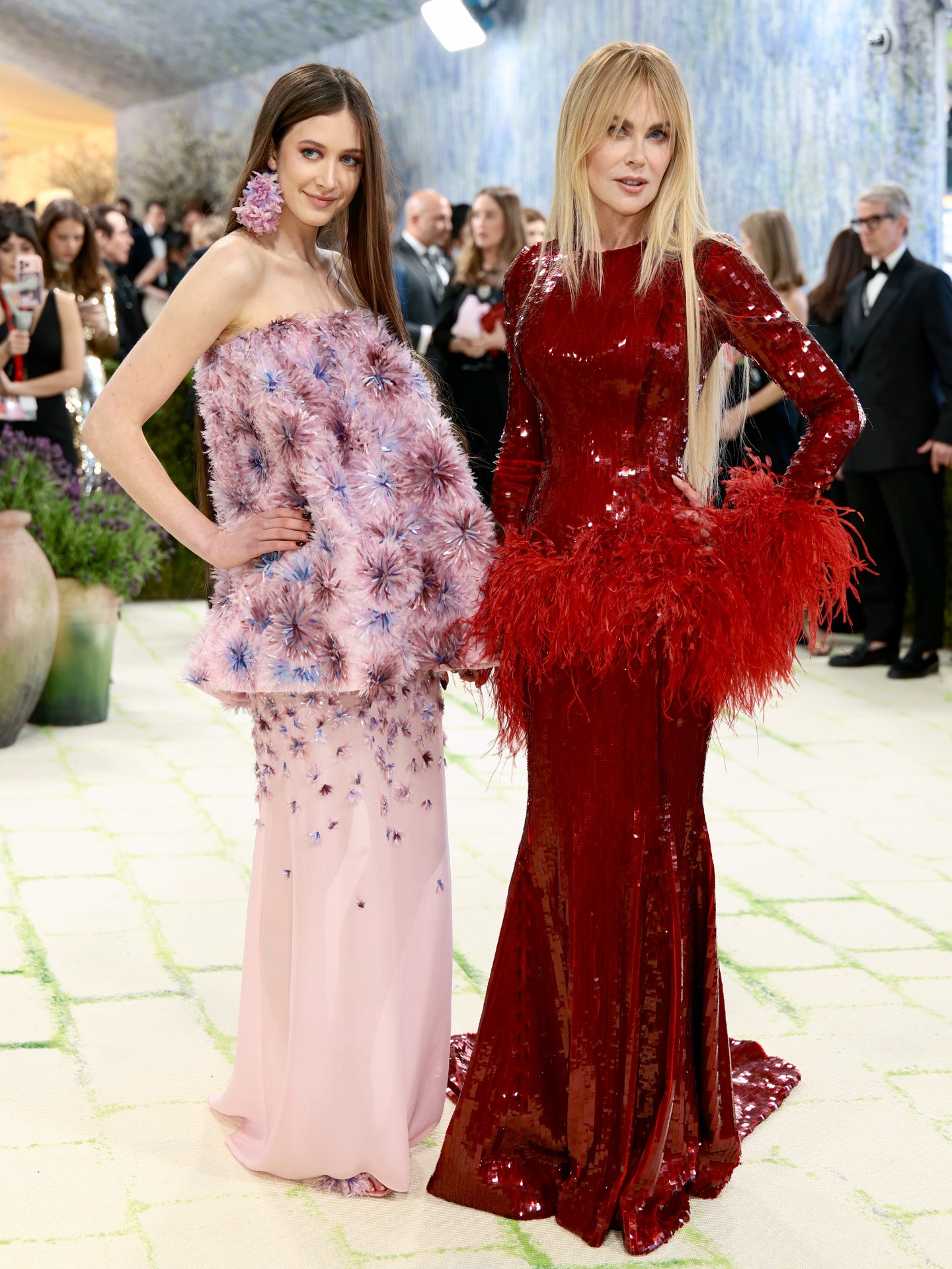 Hinh anh Dior tại Met Gala 2026: Khi thời trang hóa thành nghệ thuật điêu khắc 8