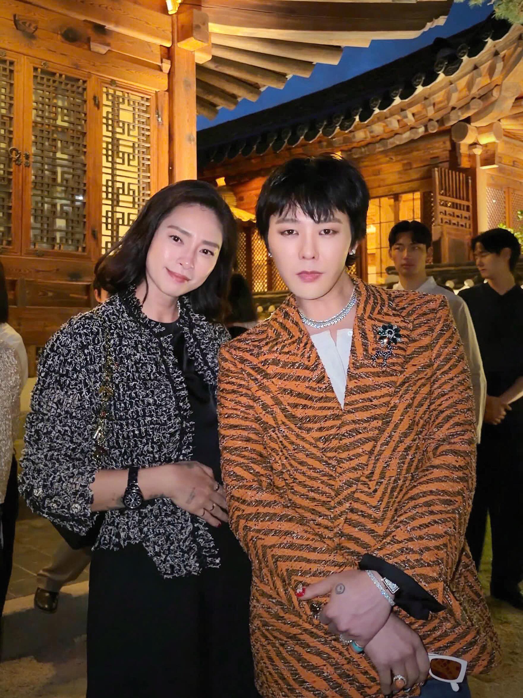Hinh anh Ba địa điểm kể chuyện Métiers d’art của CHANEL tại Seoul 2