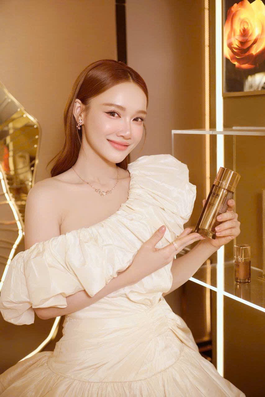 Hinh anh Cùng nhìn lại một số hình ảnh tại sự kiện ra mắt sản phẩm Dior 4