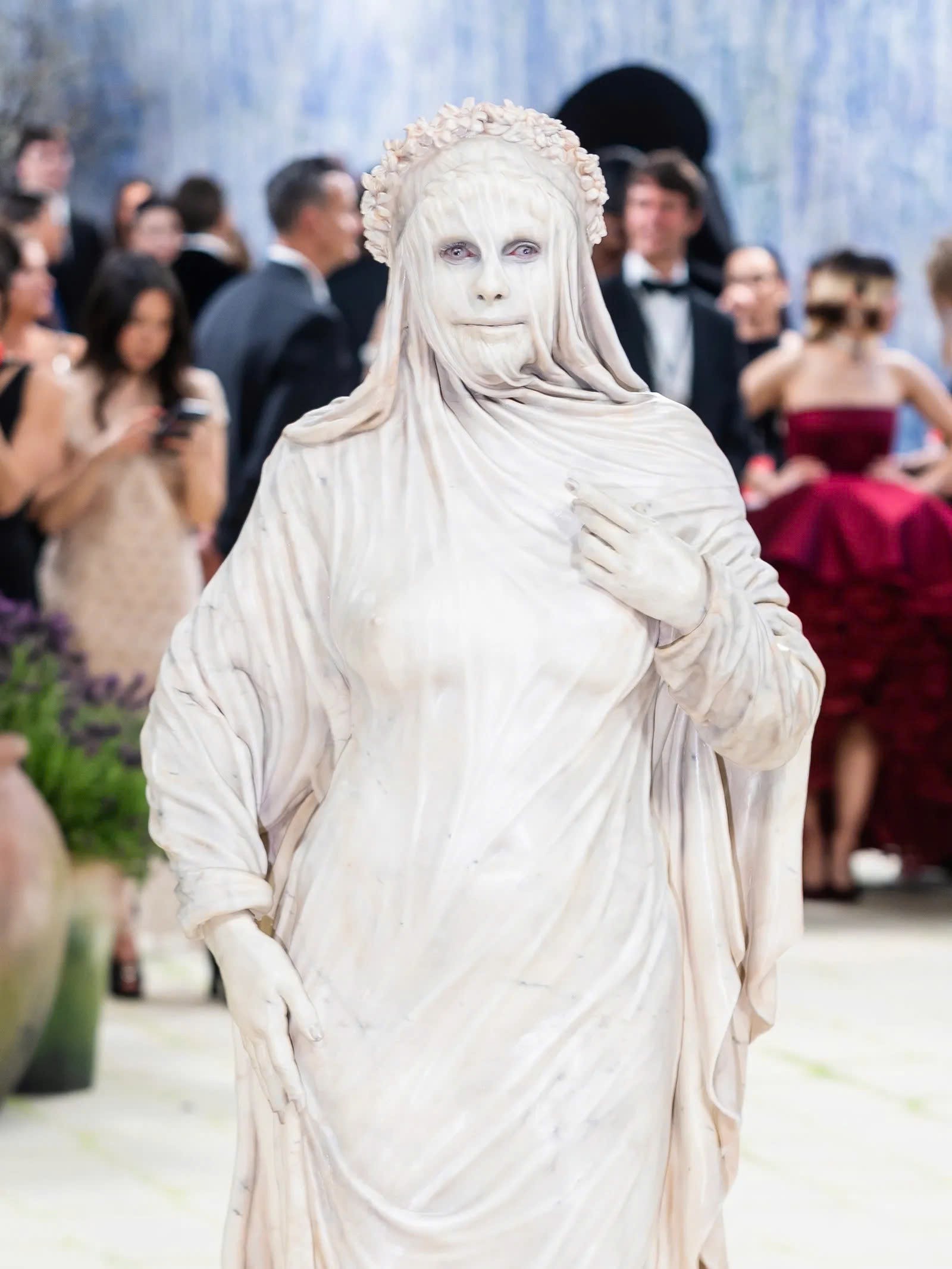 Hinh anh Đâu là “tác phẩm nghệ thuật sống” chiếm trọn tâm điểm Met Gala năm nay? 13