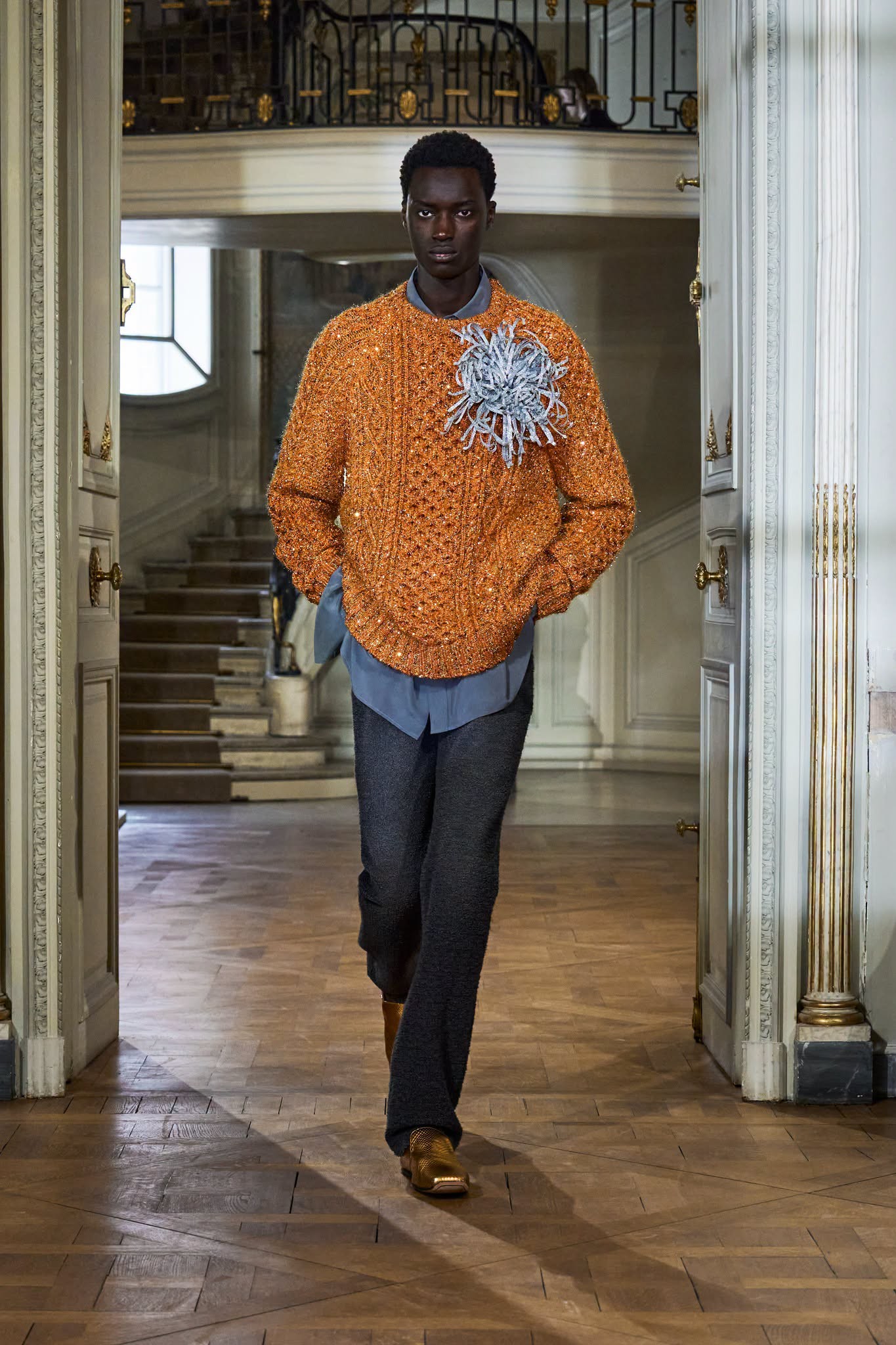 Hinh anh Dior Men's Spring/Summer 2027: Cuộc nổi loạn trong khuôn phép của những quý ông thế hệ mới   26