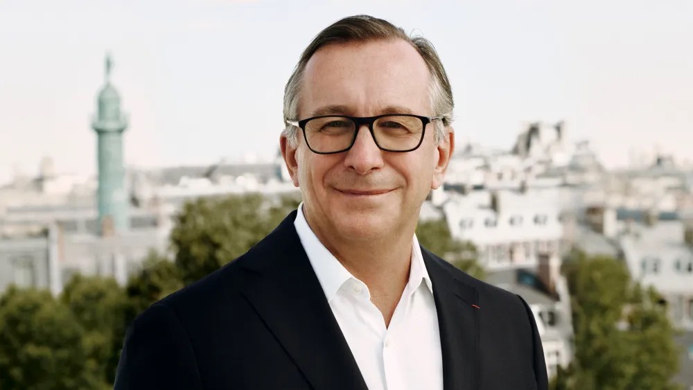 Hinh anh Bruno Pavlovsky: “Tương lai của CHANEL không nằm ở việc trở nên lớn hơn, mà trở nên sâu sắc hơn” 1