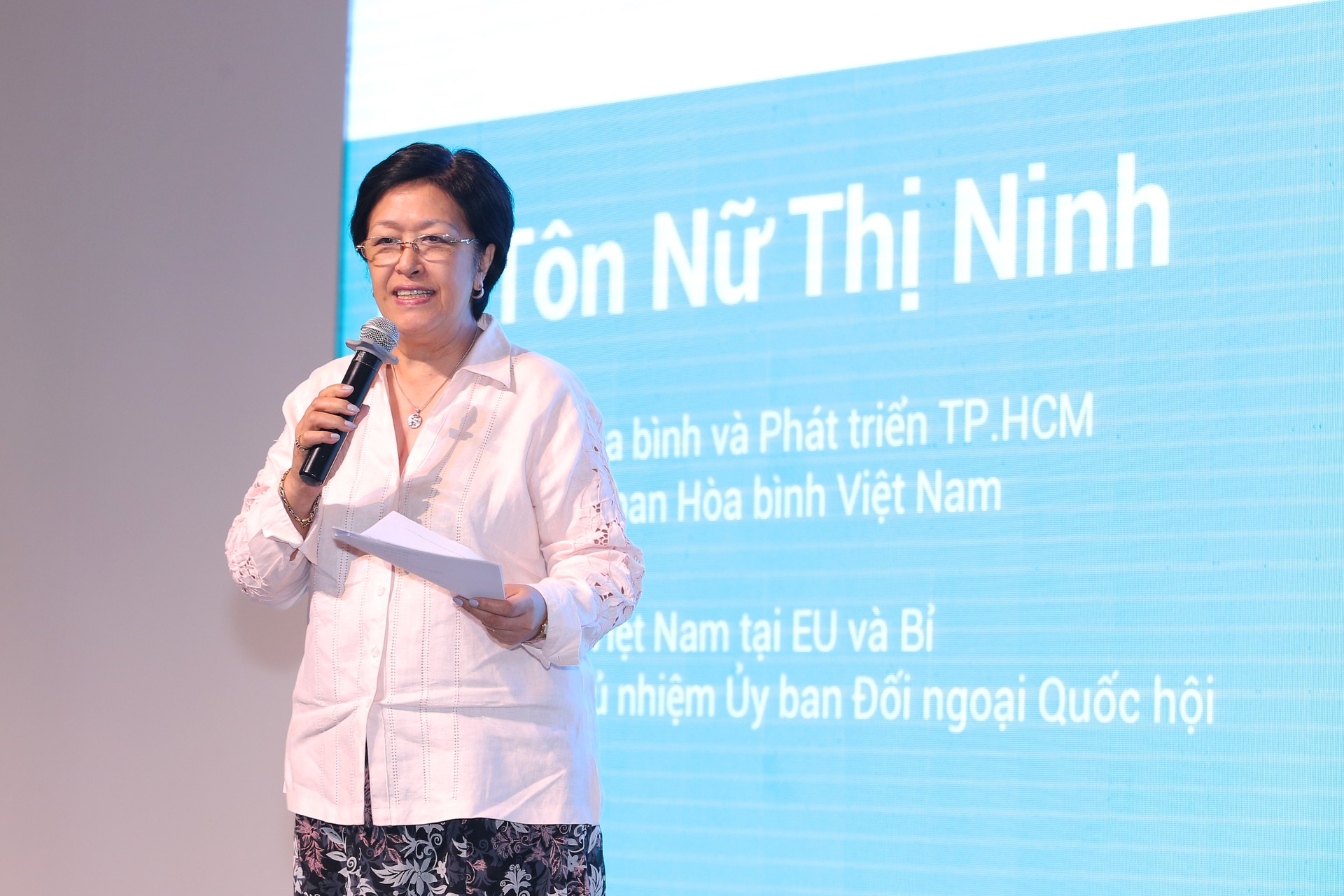 Hinh anh Cùng bà Tôn Nữ Thị Ninh nhìn lại hành trình của phụ nữ Việt Nam trên mặt trận ngoại giao 5