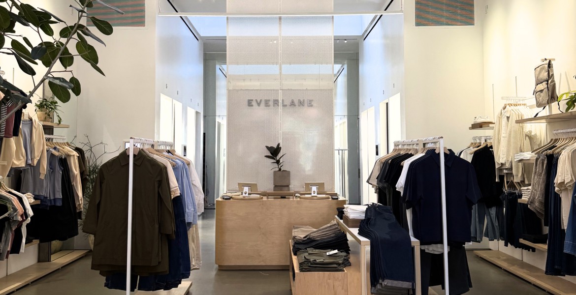 Hinh anh SHEIN thâu tóm Everlane: Hồi kết của giấc mơ thời trang bền vững? 1