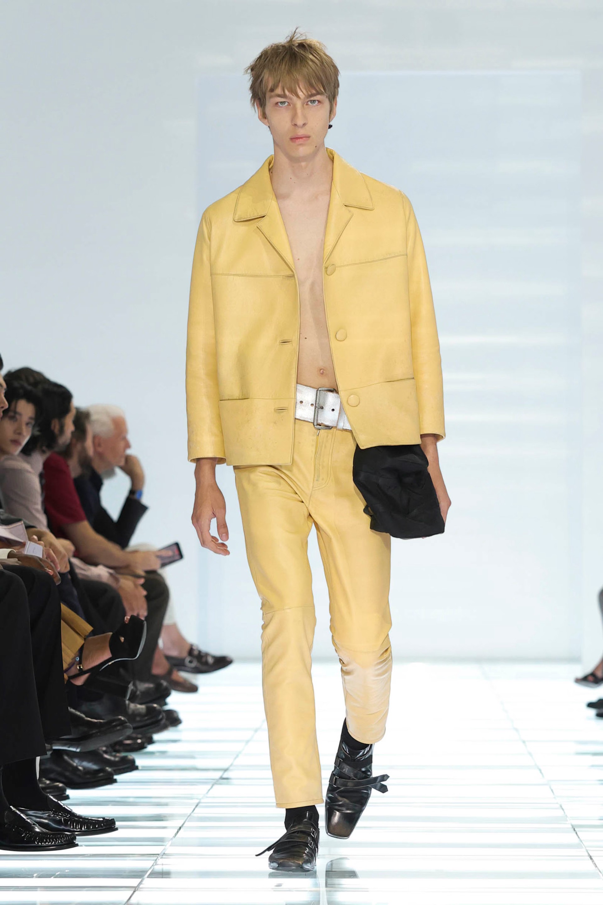 Hinh anh Milan Men's Fashion Week Spring/Summer 2027: Điều gì còn lại đằng sau những xu hướng? 8