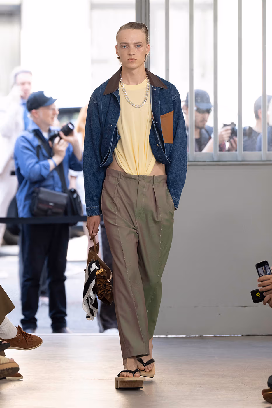 Hinh anh Milan Men's Fashion Week Spring/Summer 2027: Điều gì còn lại đằng sau những xu hướng? 27