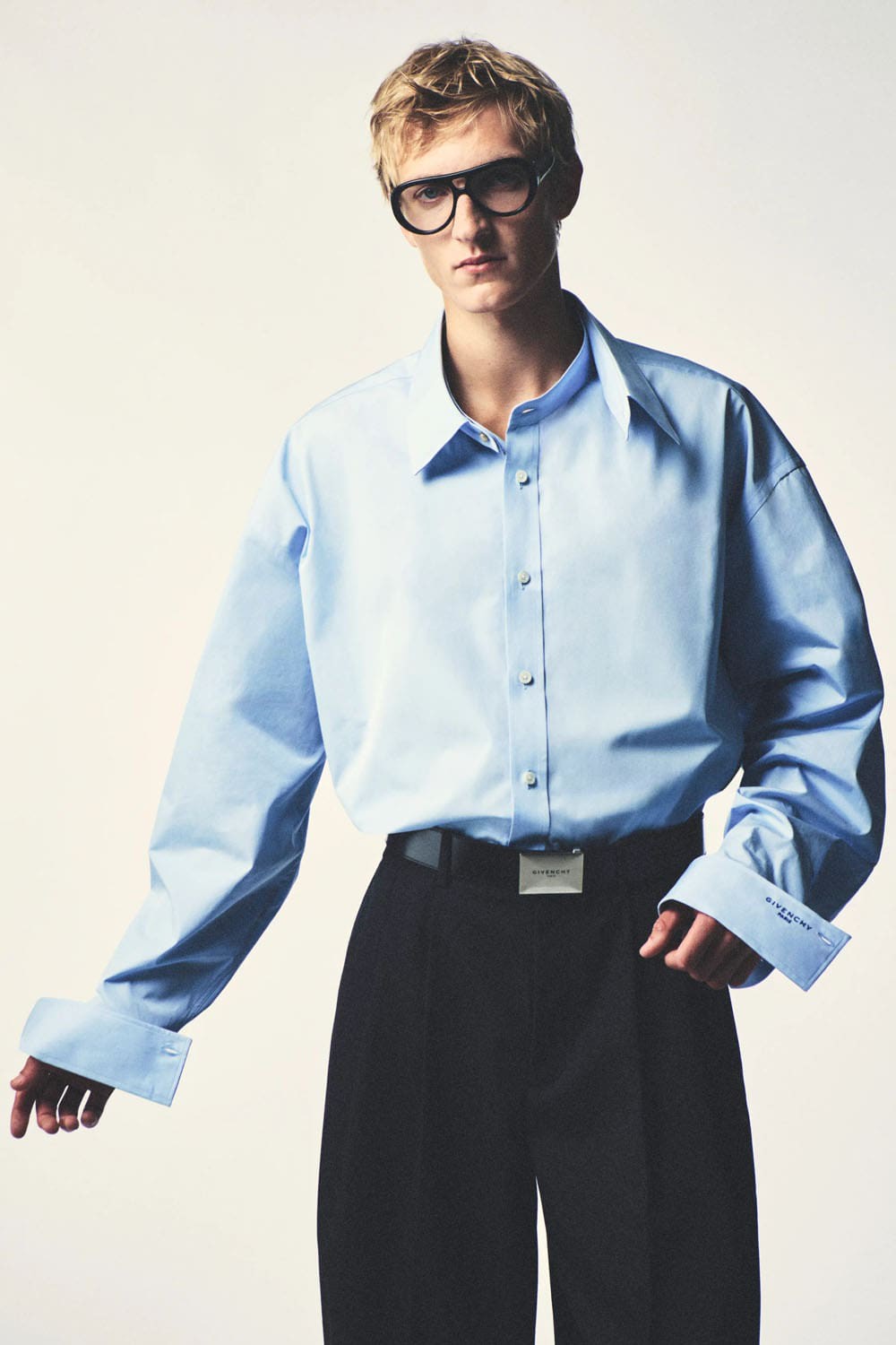 Hinh anh Paris Men's Fashion Week SS27: Thử thách từ thời tiết và những cột mốc chuyển giao 26