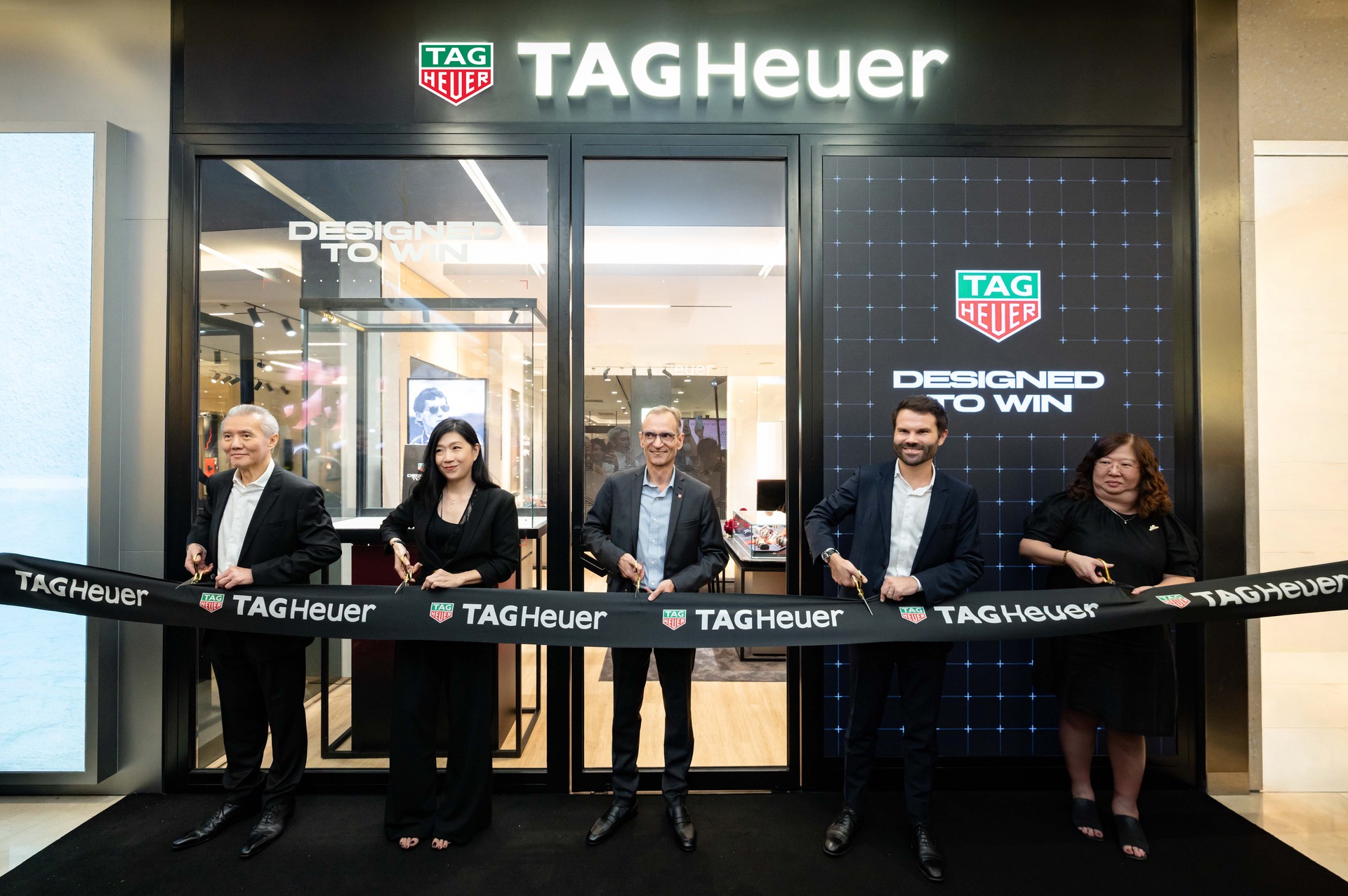 Hinh anh TAG Heuer giới thiệu không gian thương hiệu mới tại Saigon Centre 2