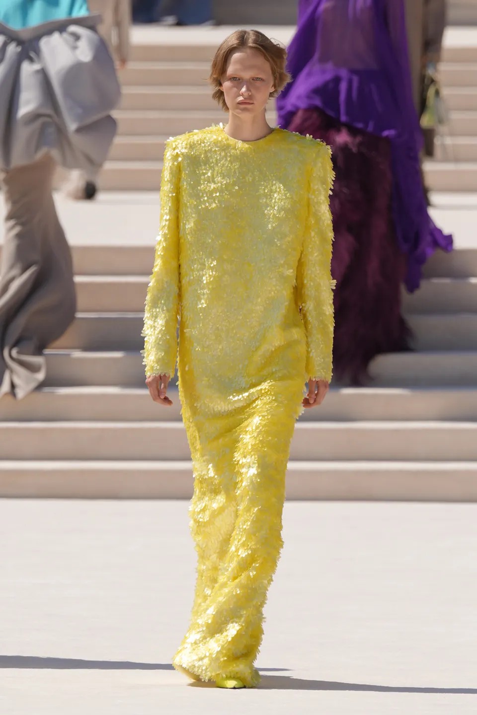 Hinh anh Balenciaga Haute Couture FW26: “Tân vương” dệt mộng vải vóc từ hình khối 7