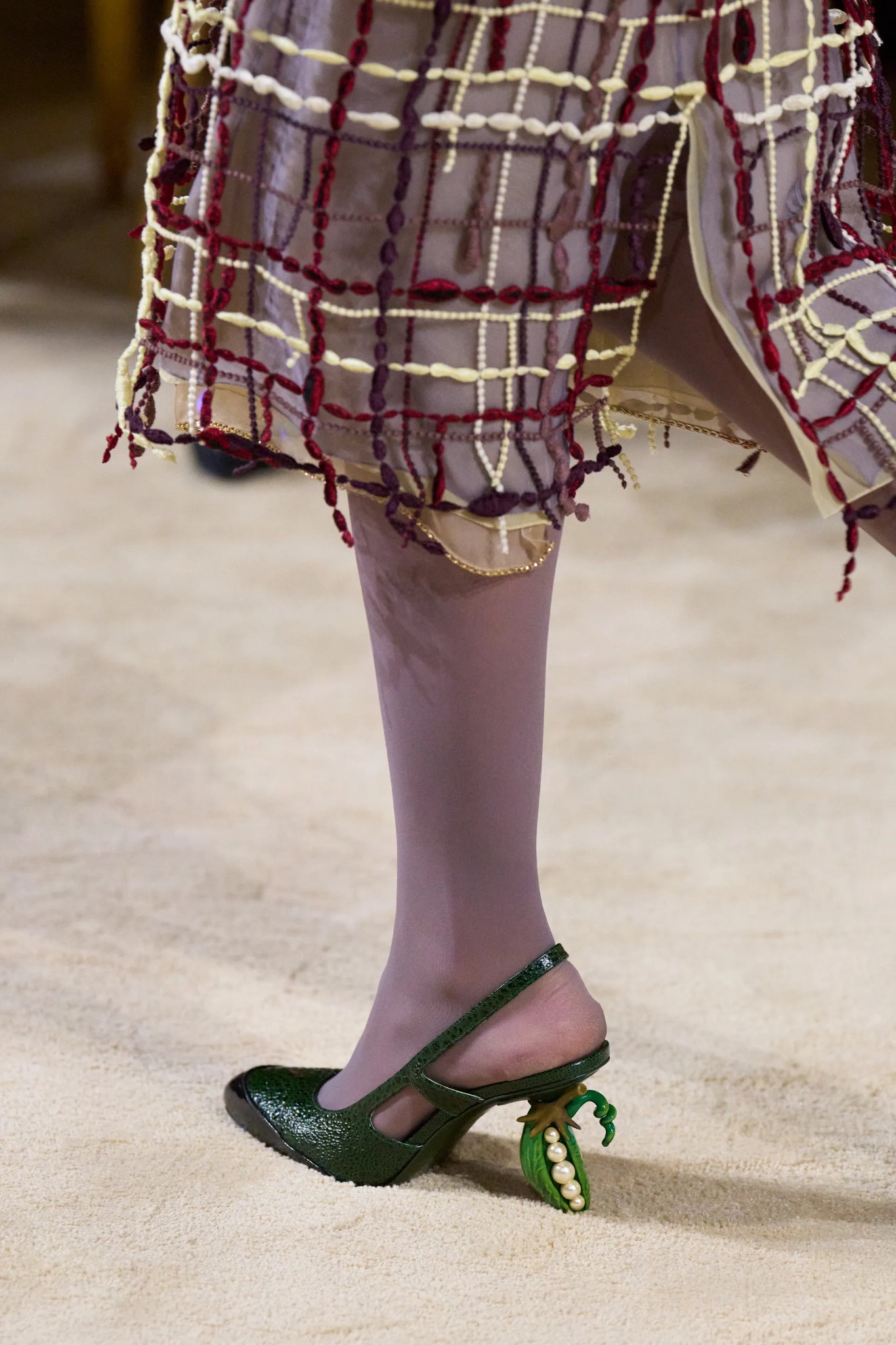 Hinh anh Phụ kiện CHANEL Couture Fall 2026 : Lật giở một giấc mộng cổ tích  2