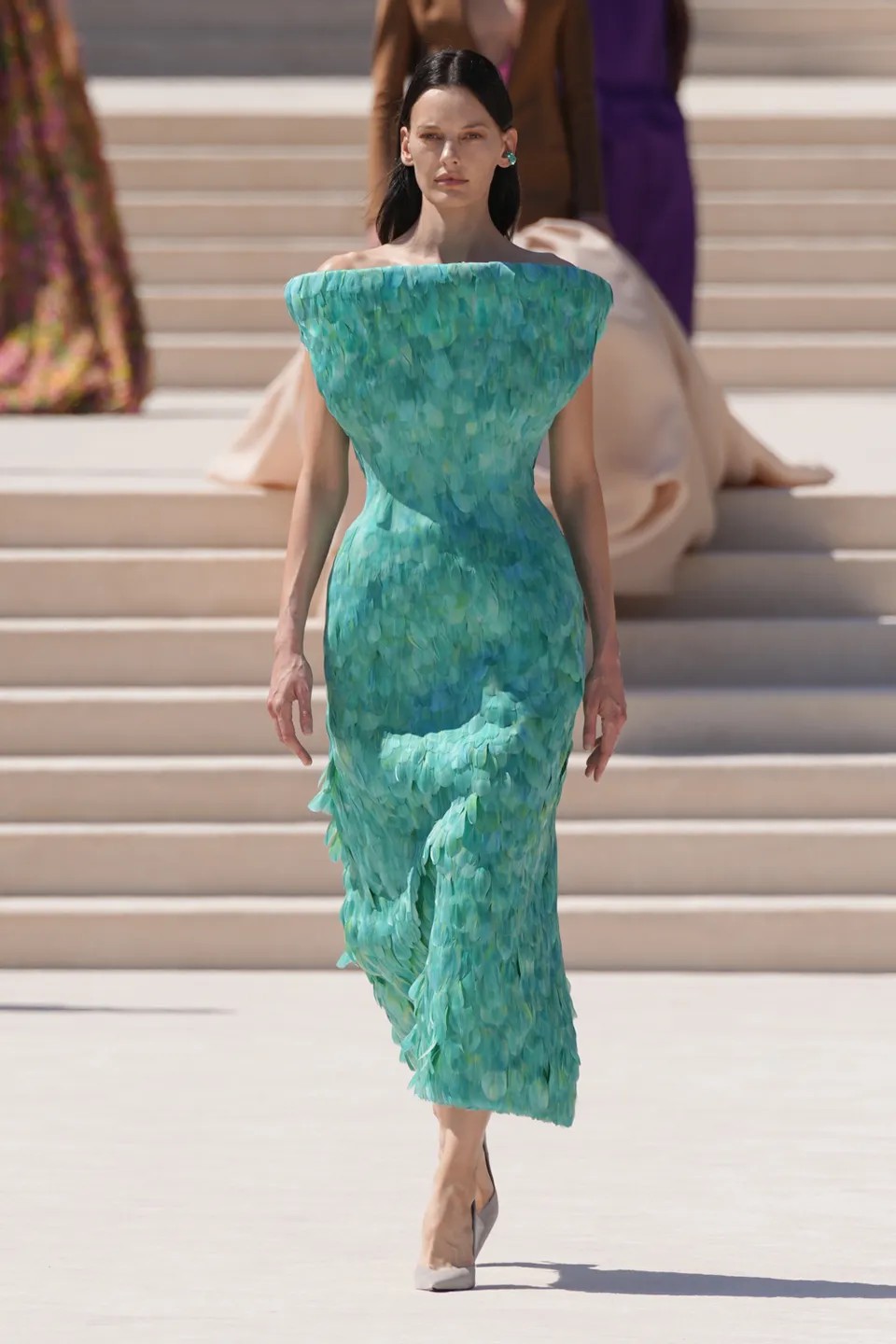 Hinh anh Hình khối, cổ tích có lẽ là xu hướng định hình Haute Couture Fall 2026 7