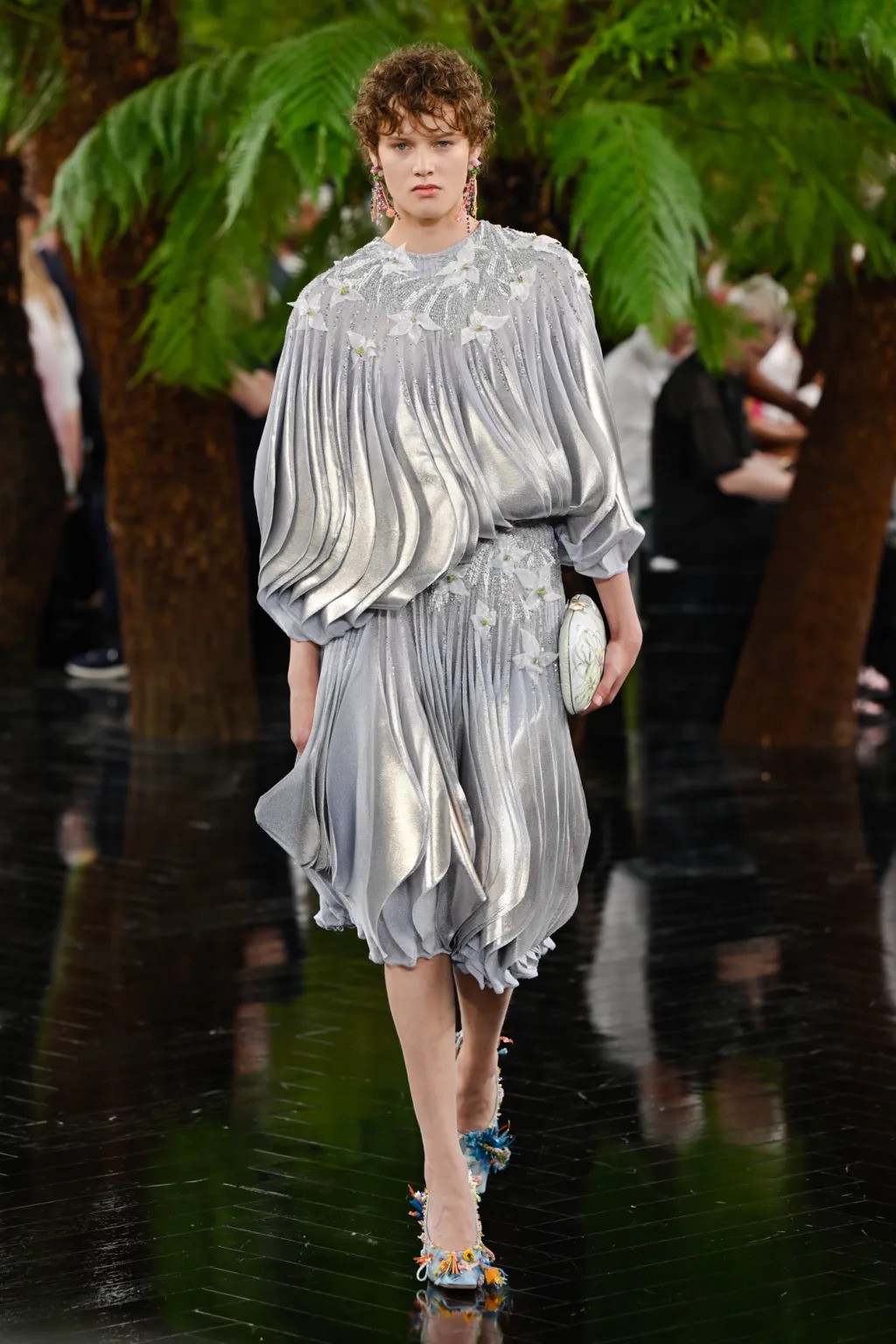 Hinh anh Hình khối, cổ tích có lẽ là xu hướng định hình Haute Couture Fall 2026 10