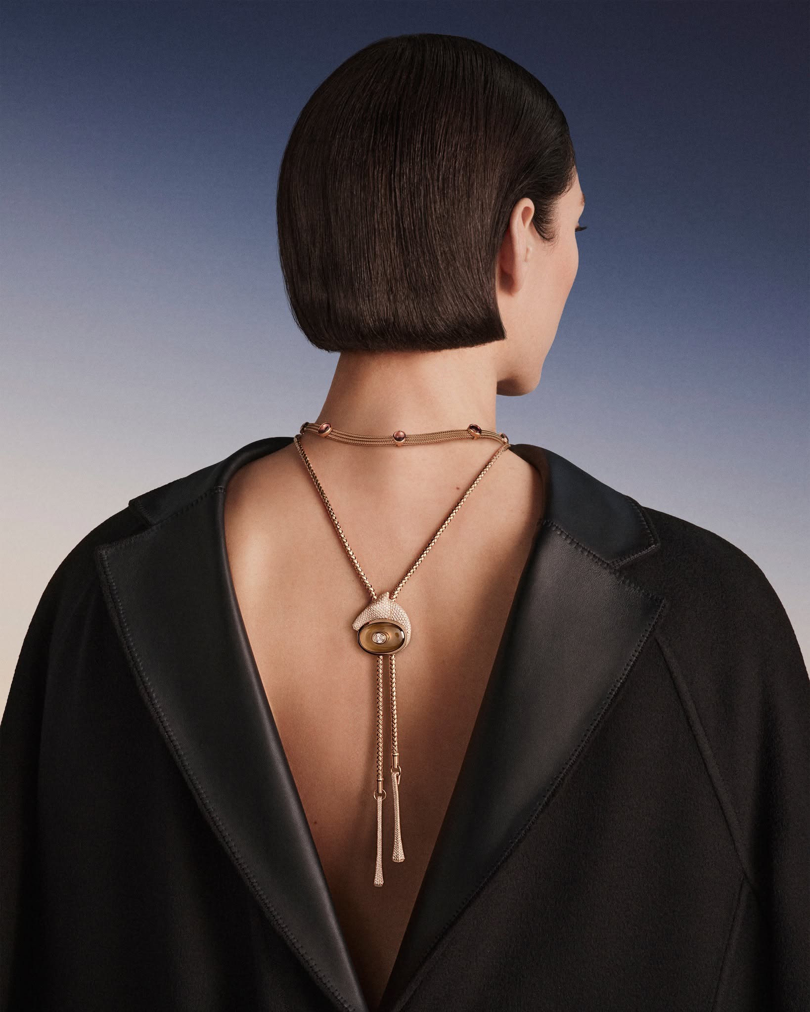 Hinh anh Into The Horsescape: Dấu yên cương giữa miền đá quý Hermès 11
