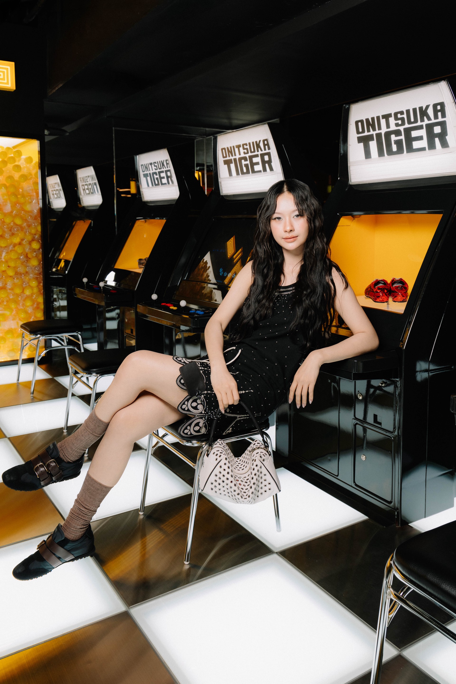 Hinh anh Onitsuka Tiger ra mắt flagship lớn nhất thế giới tại Shinjuku 5