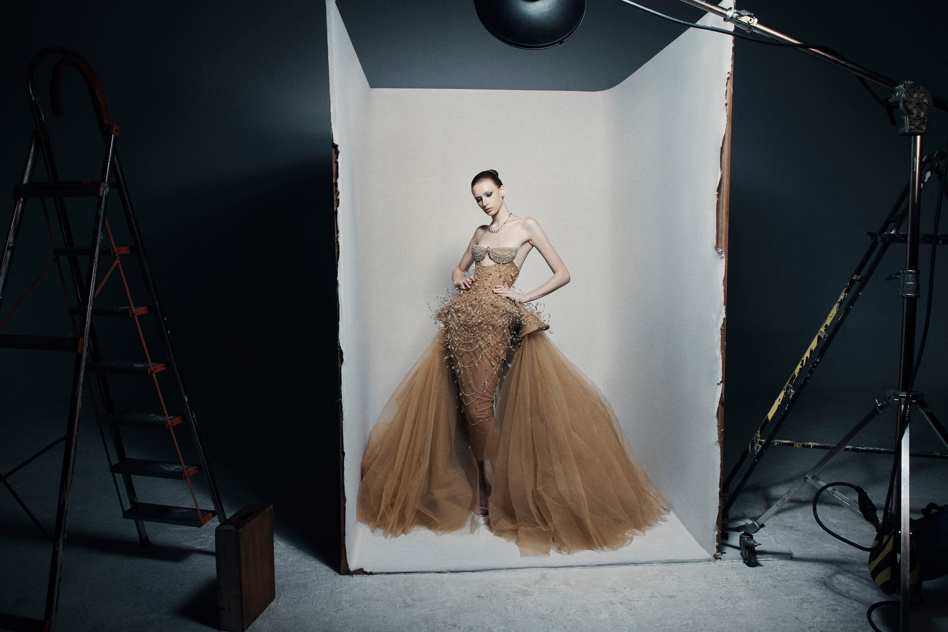 Hinh anh PHAN HUY Fall/Winter 2026-2027 Couture: Vẻ đẹp trong sương 1