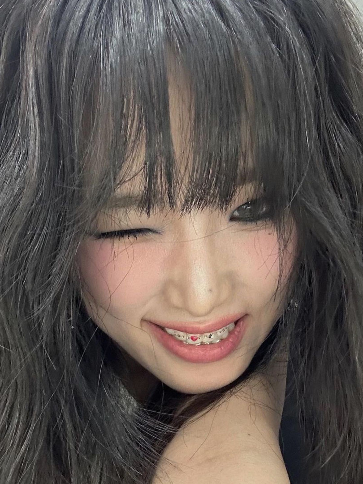 Hinh anh Tooth Gems: Trào lưu làm đẹp được Gen Z săn đón 4