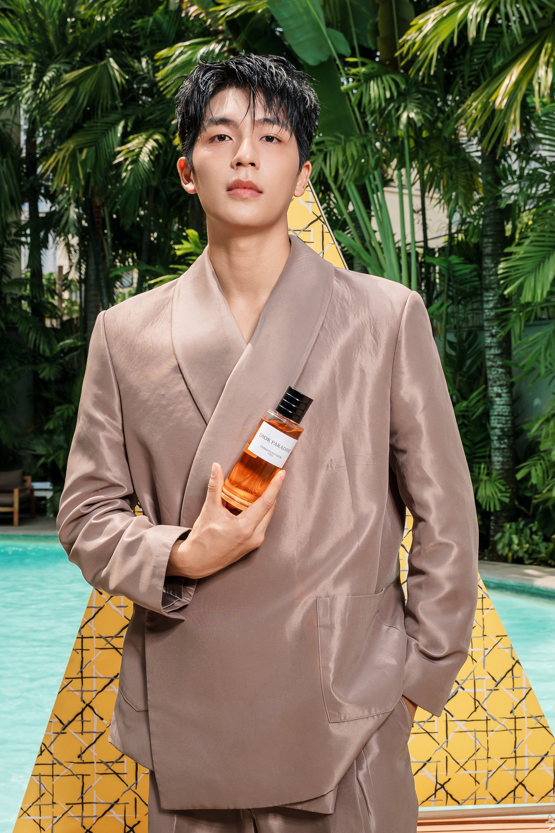 Hinh anh Dior Paradise: Dấu ấn hương hạnh nhân đến từ Provence 4