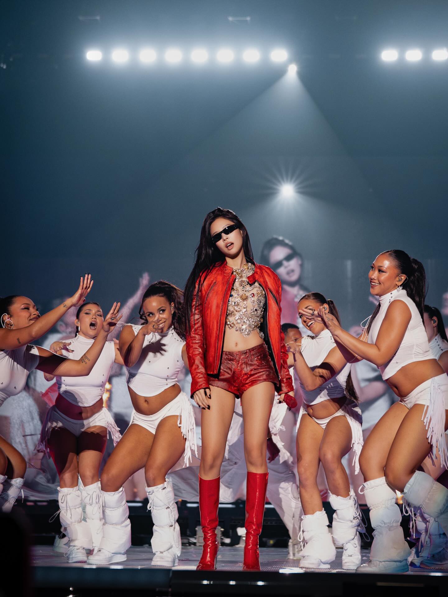 Hinh anh Khi sân khấu K-pop “hóa” sàn diễn runway 3