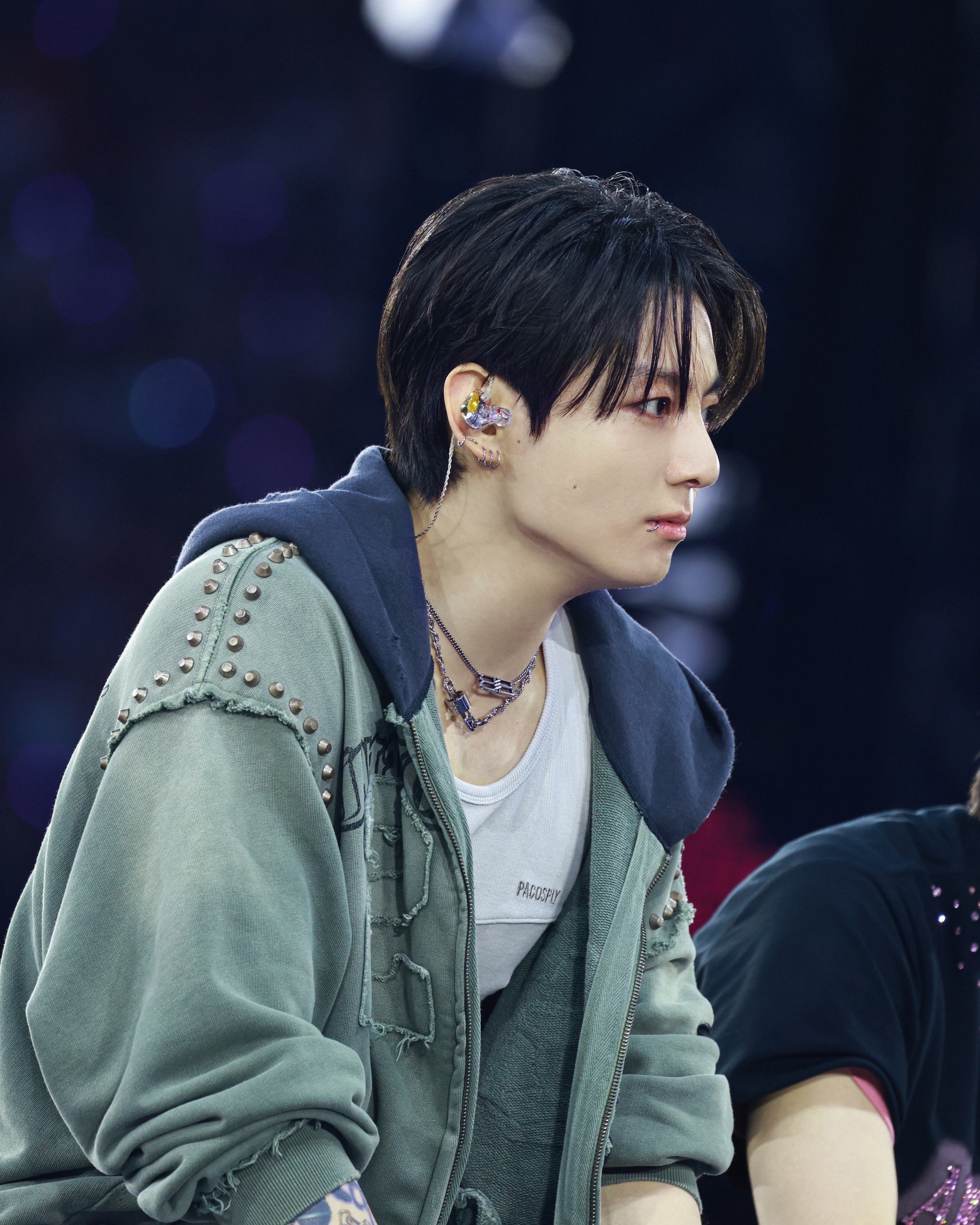Hinh anh Khi sân khấu K-pop “hóa” sàn diễn runway 28