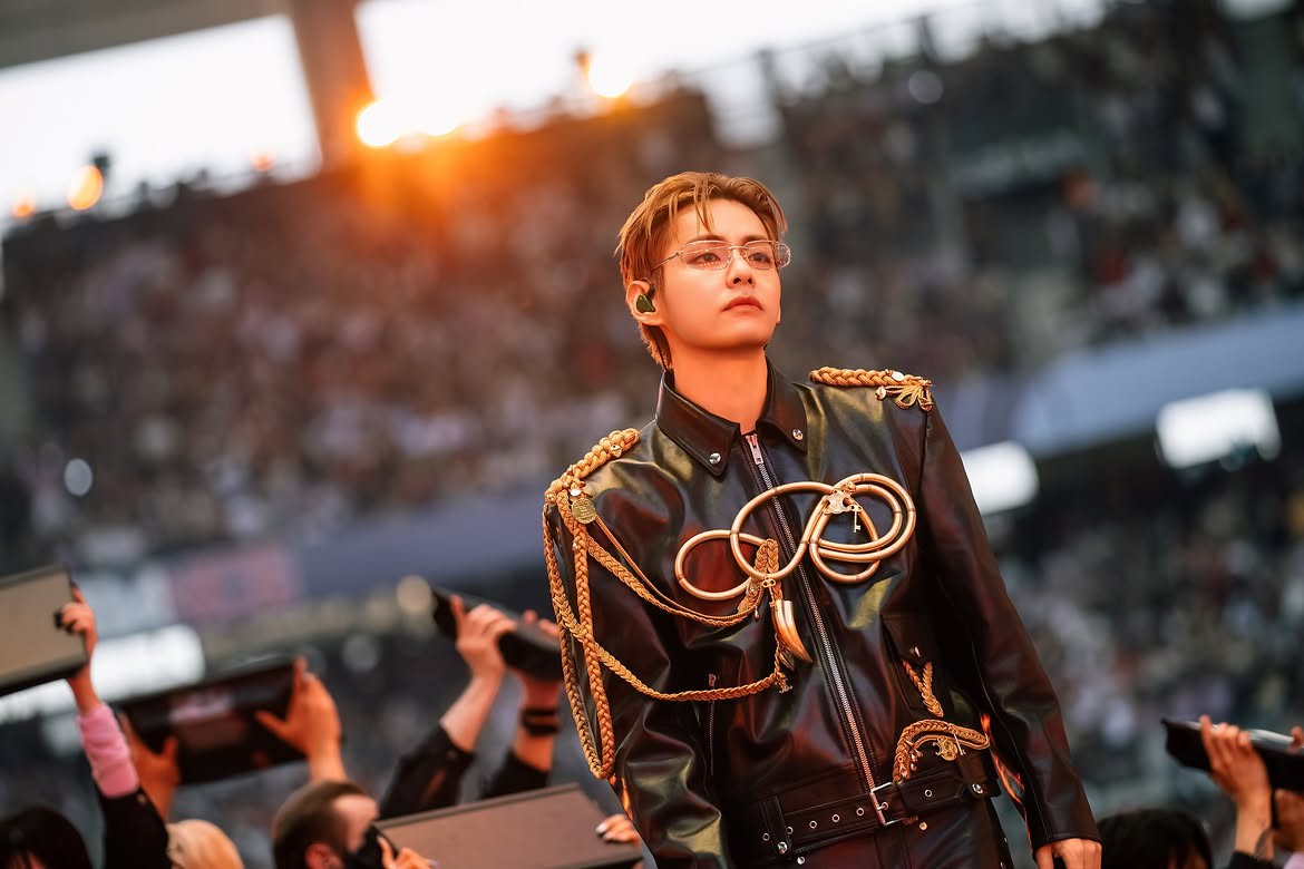 Hinh anh Khi sân khấu K-pop “hóa” sàn diễn runway 8
