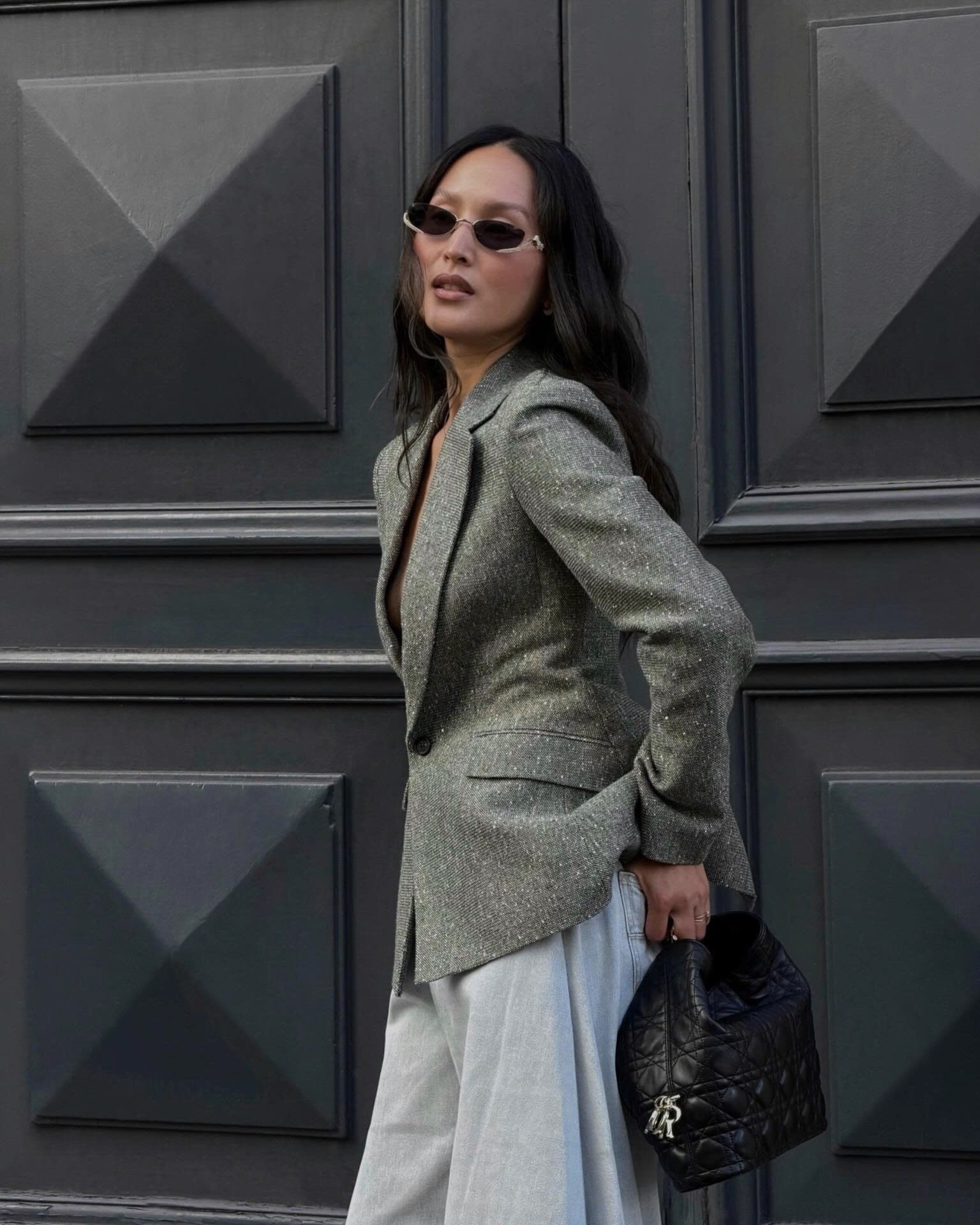 Hinh anh Chân dung người phụ nữ Dior qua các dáng túi biểu tượng 34