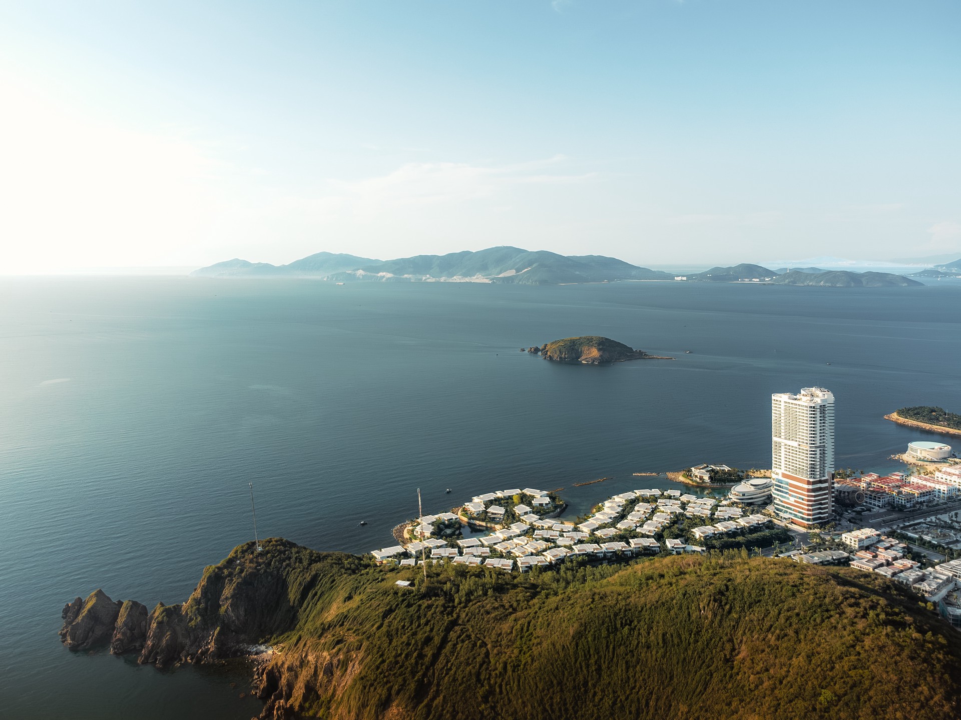 Hinh anh Meliá Aurea Nha Trang: Chầm chậm giữa núi non và vịnh biển 1