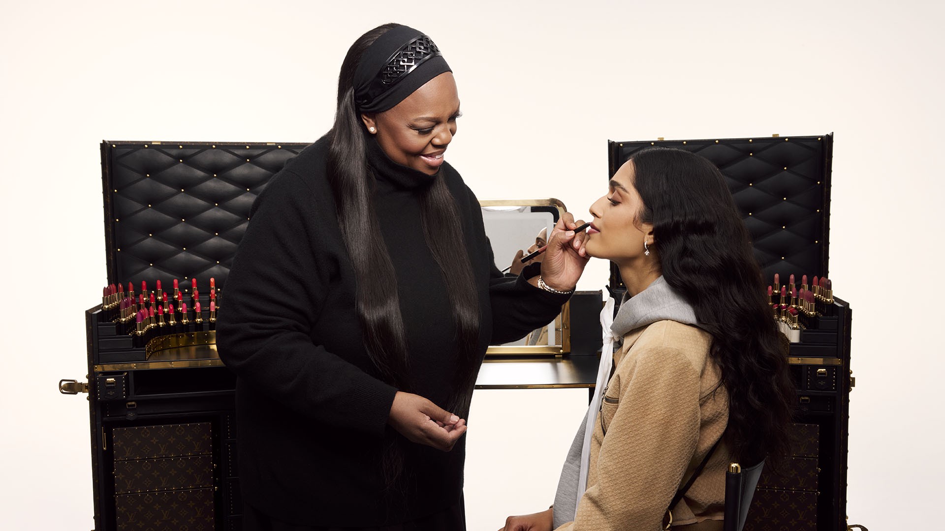 Hinh anh Louis Vuitton ra mắt chiến dịch LV Crayon cùng Dame Pat McGrath 1