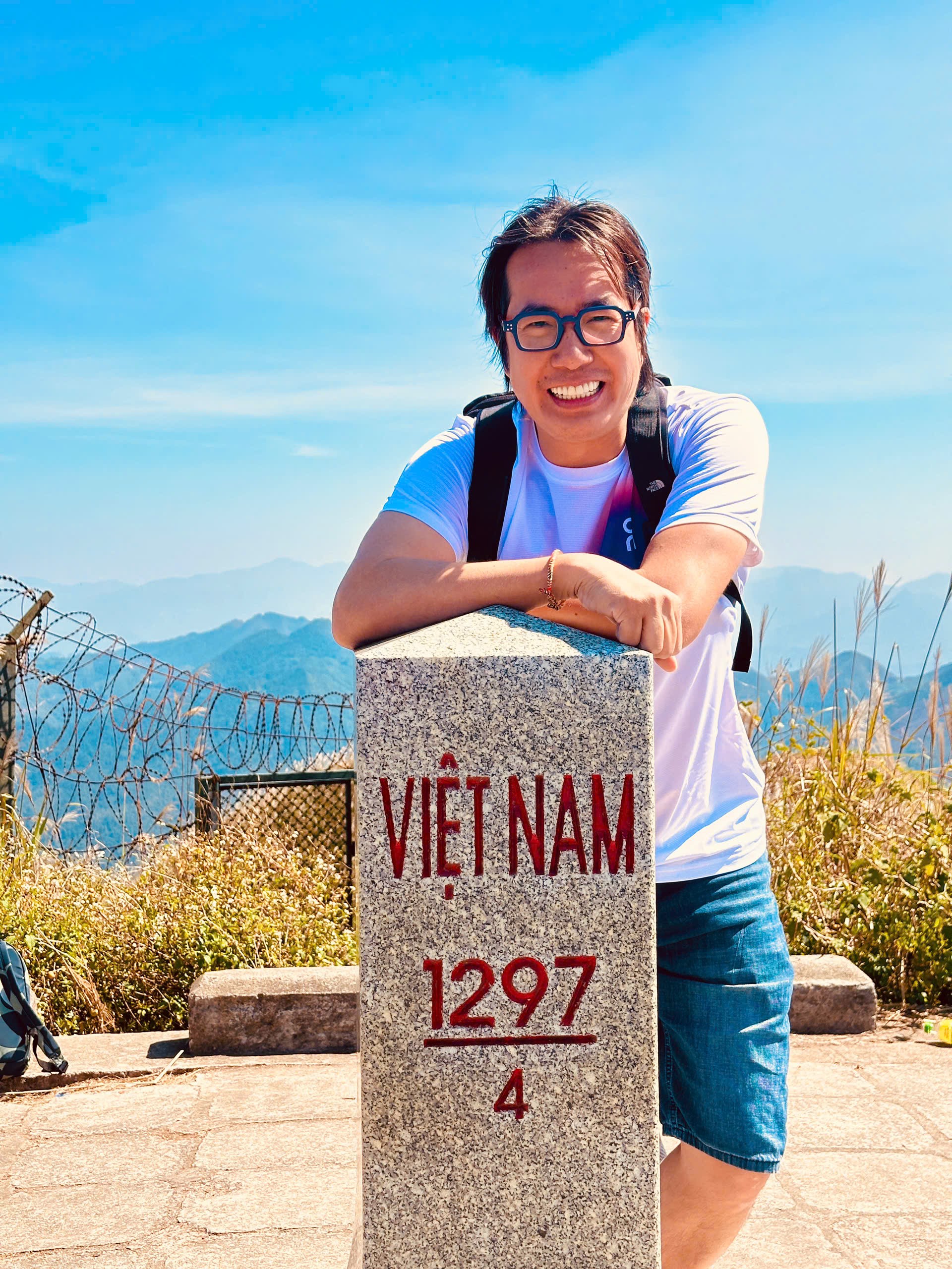 Hinh anh Nhà báo Trương Anh Ngọc: Bóng đá không chỉ có bóng đá 1