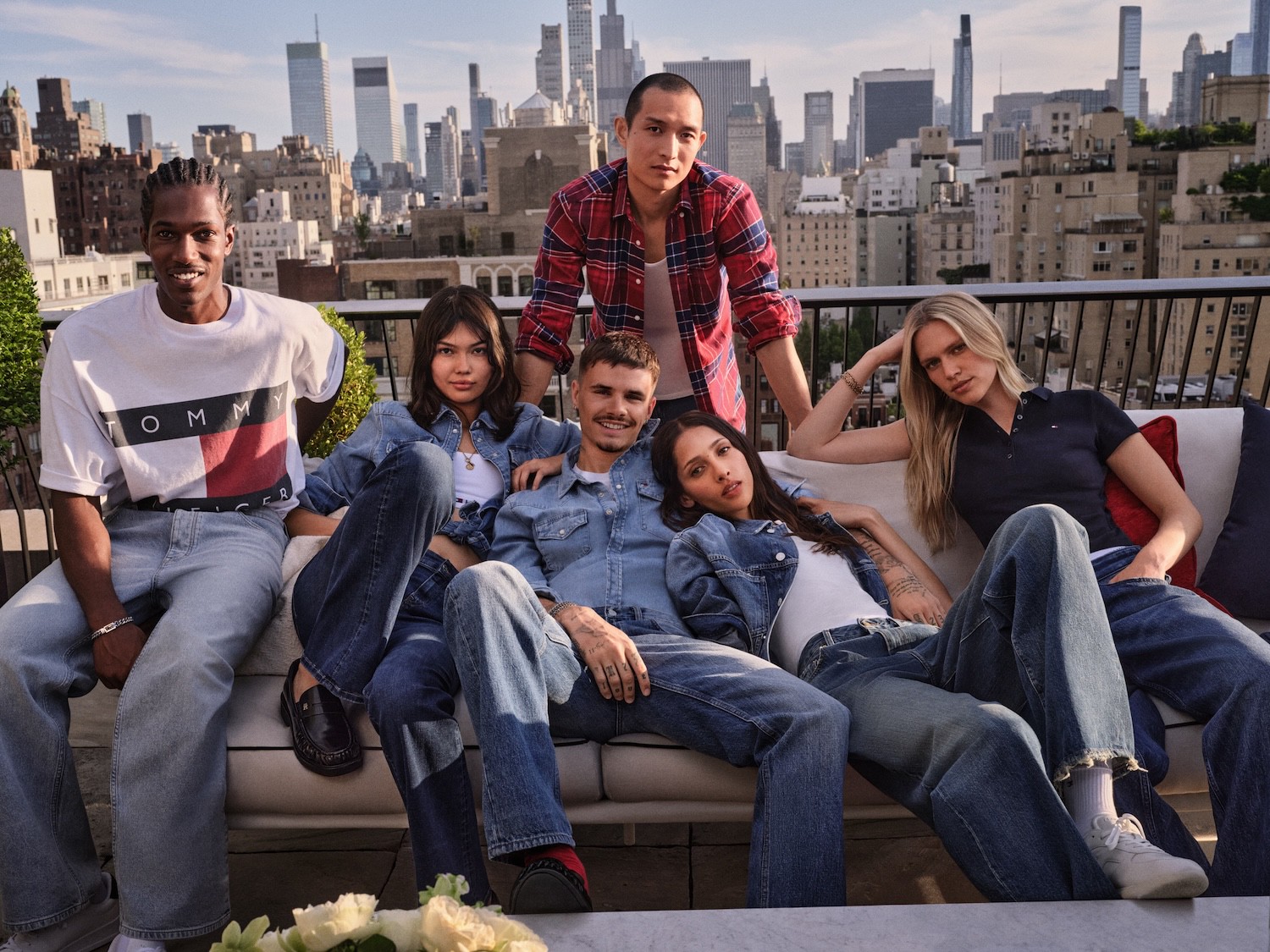 Hinh anh Romeo Beckham thổi sức sống mới cho biểu tượng denim TOMMY HILFIGER 4