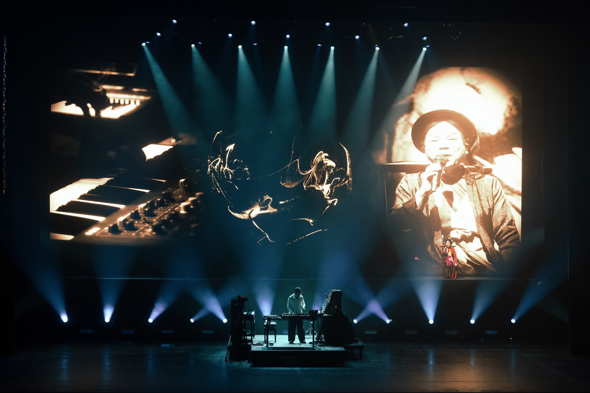 Hinh anh Concert “Lối” của nhạc sĩ Quốc Trung và nẻo về của dáng hình thanh âm Việt 2