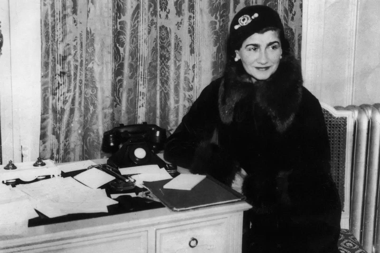 Hinh anh Coco Chanel và 10 khoảnh khắc làm nên biểu tượng thời trang 4