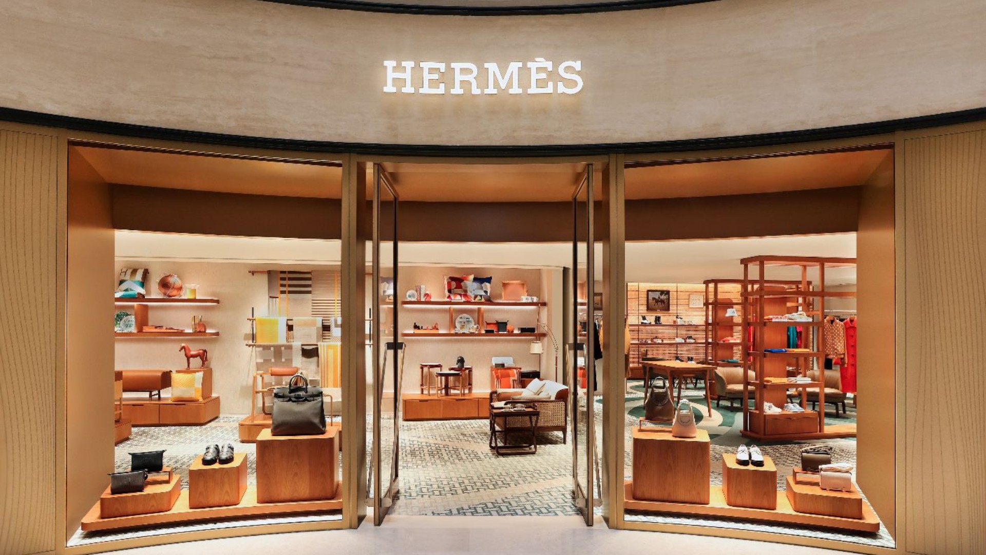 Hinh anh Vì sao Hermès chờ đợi 190 năm cho giấc mơ Haute Couture? 13