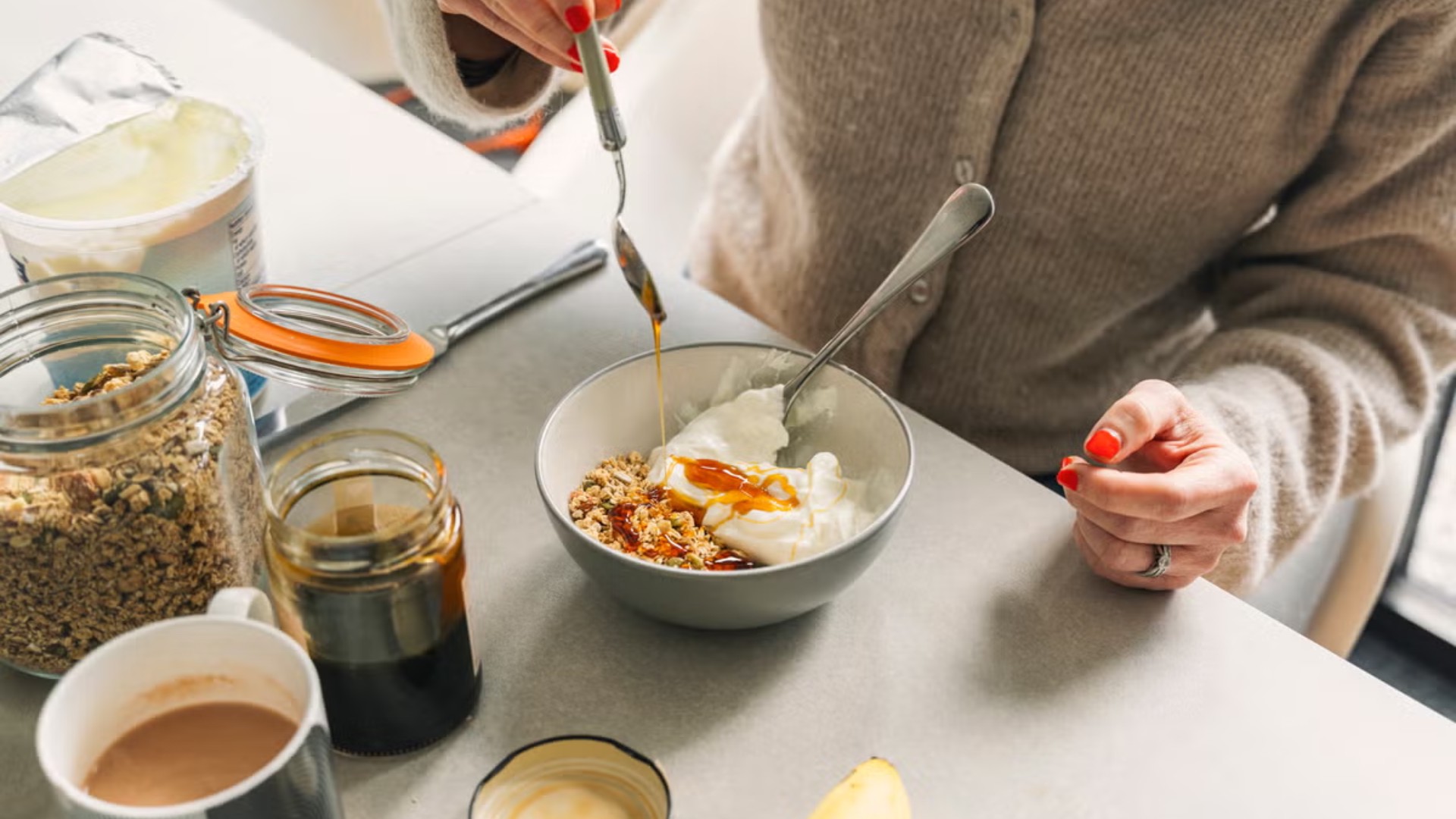 Hinh anh Sau làn da, đã đến lúc ánh sáng đỏ “cứu” mái tóc 6
