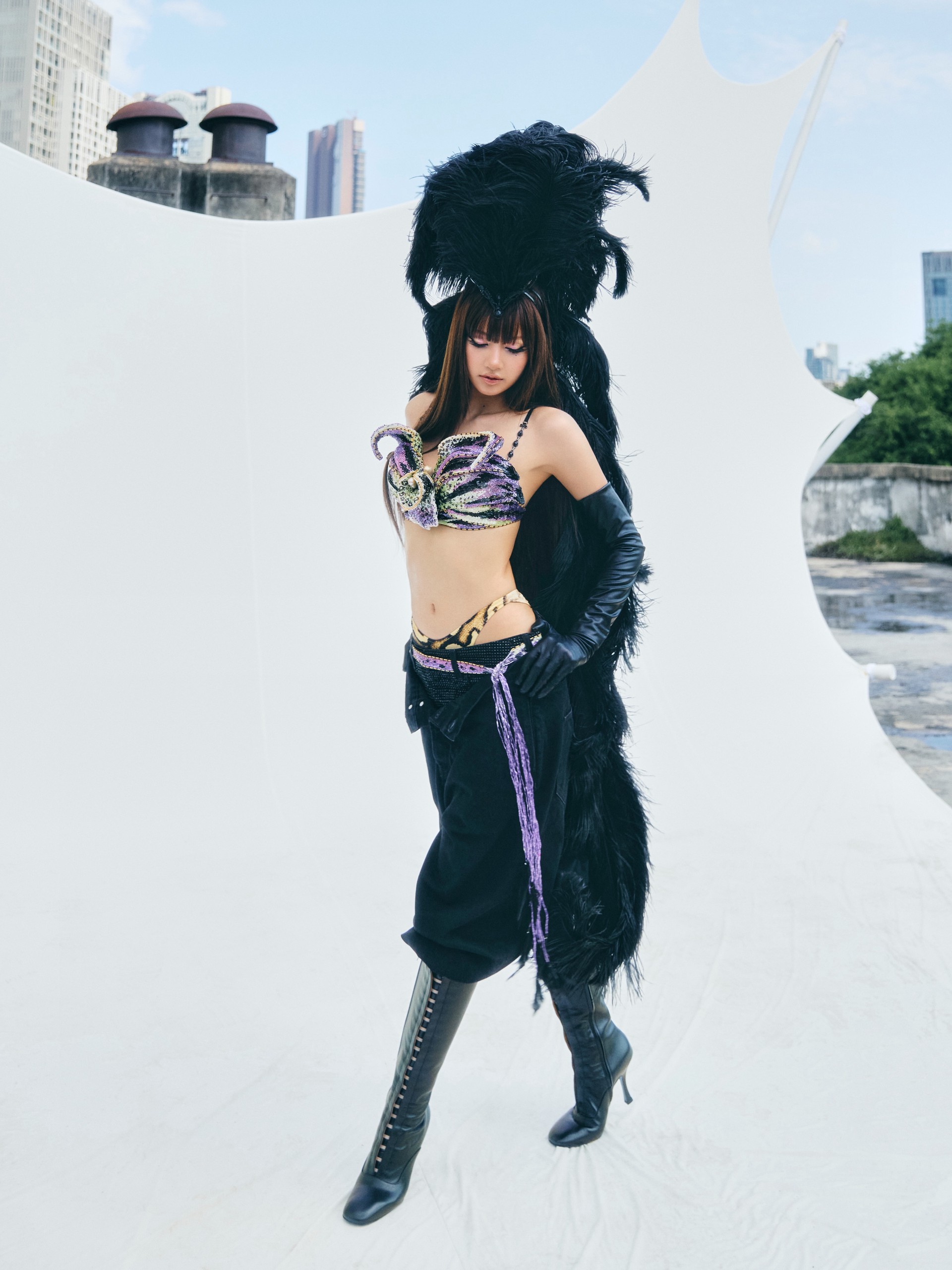 Hinh anh Lisa đưa Bangkok vào MV mới “SaWaDiKa” 4