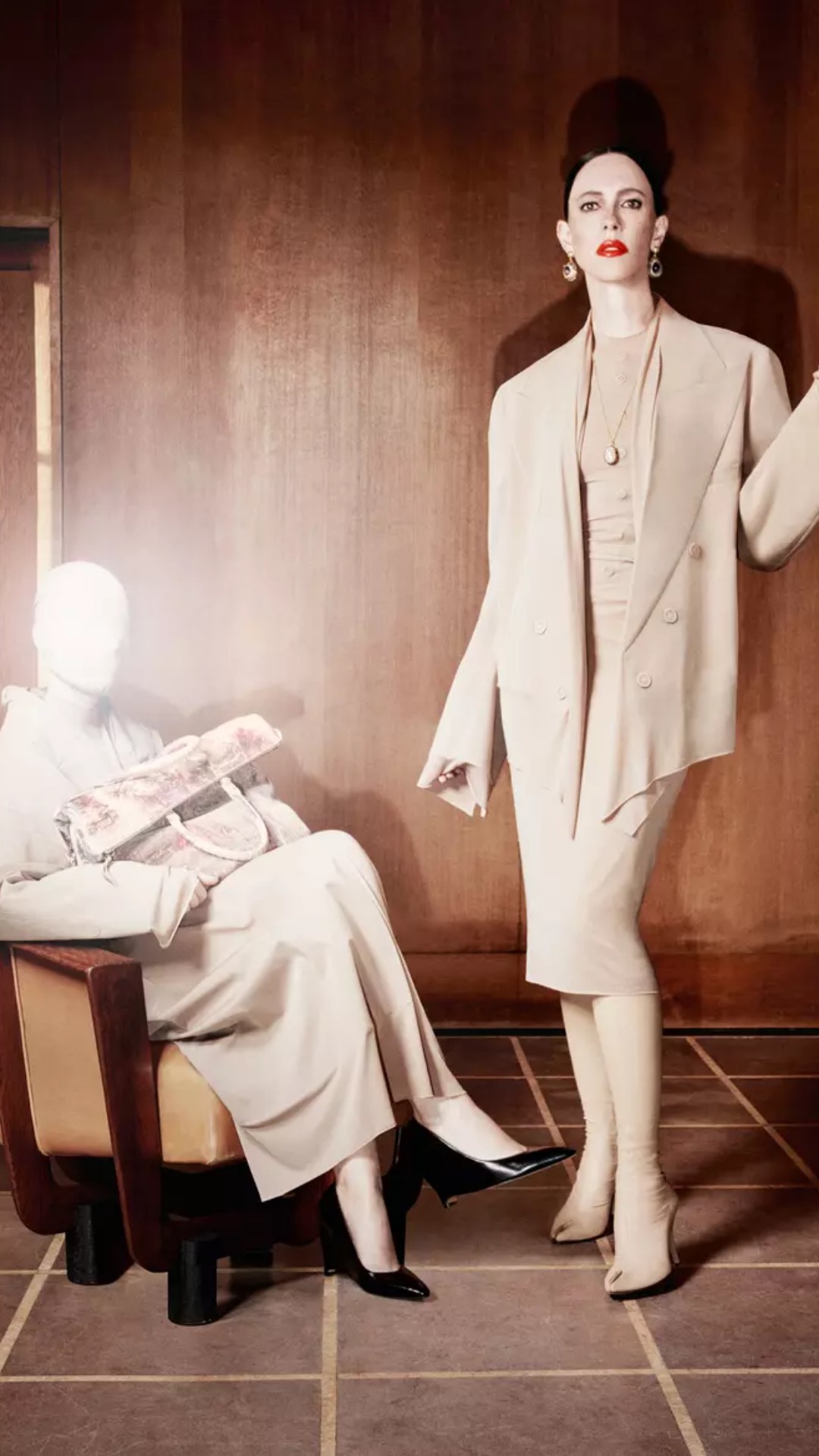 Hinh anh Maison Margiela kể gì về danh tính trong trailer ANONYMITY cho chiến dịch Thu Đông 2026 2