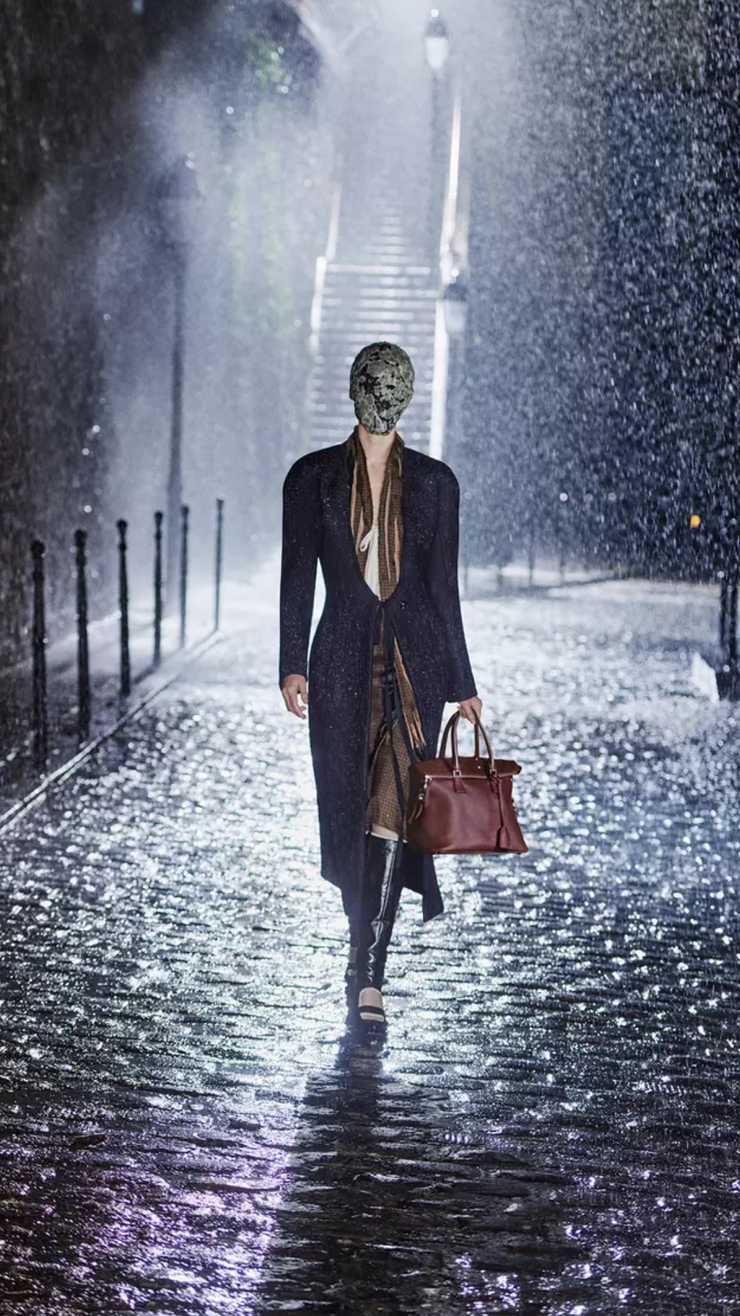 Hinh anh Maison Margiela kể gì về danh tính trong trailer ANONYMITY cho chiến dịch Thu Đông 2026 5