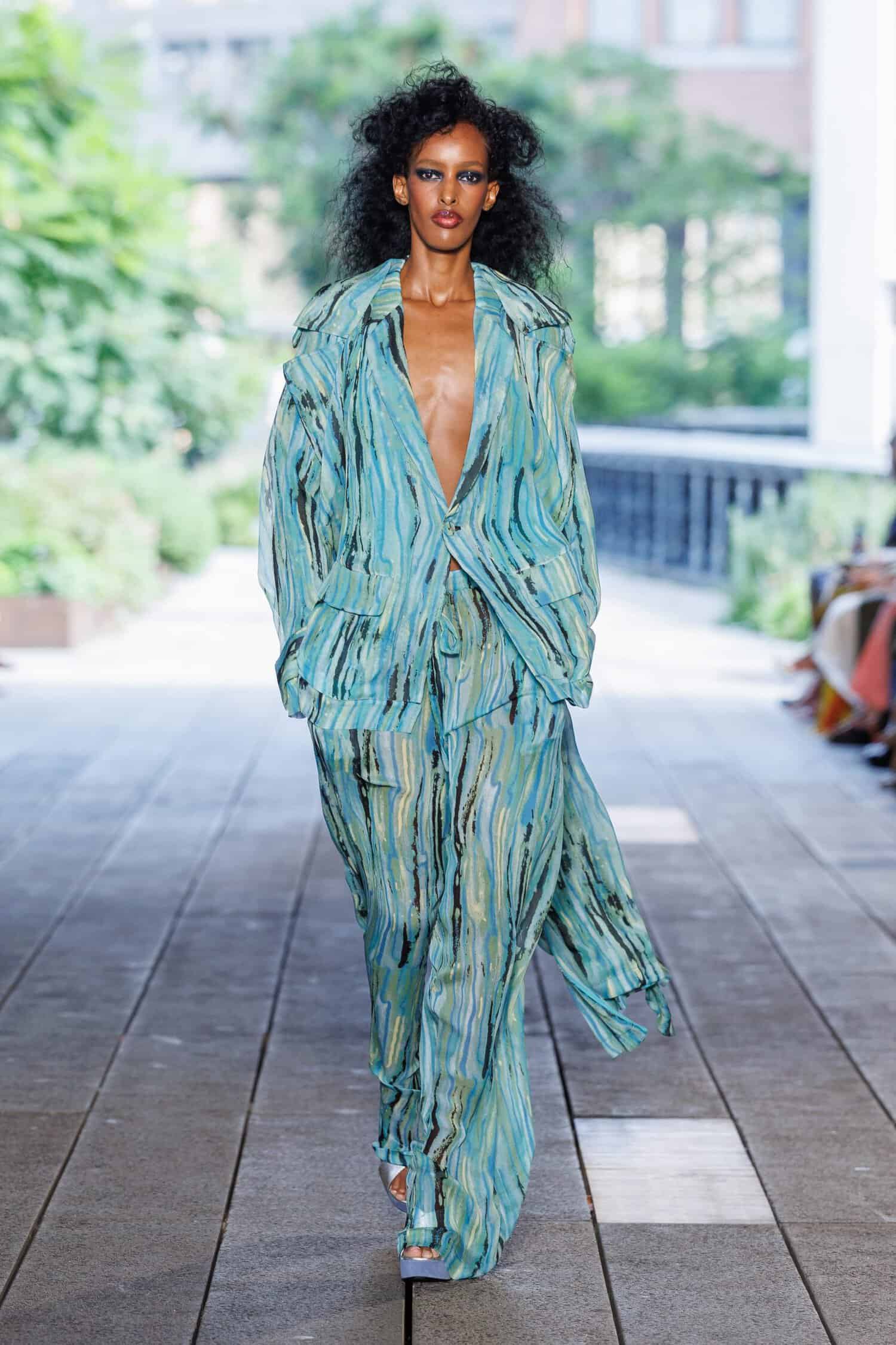 Hinh anh New York Fashion Week SS 2027: Khi xa xỉ hạ mình trước cơn bão lạm phát 40