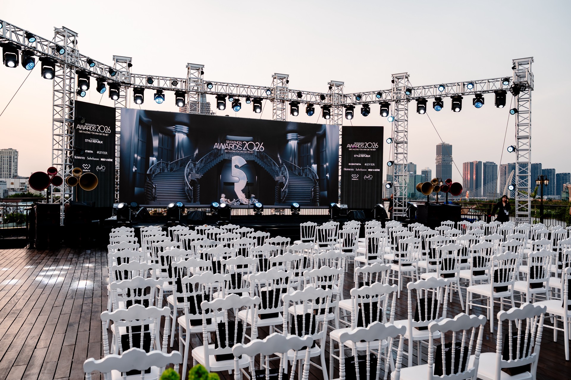 Hinh anh REVER Cruise: Không gian mới cho Year-End Party cuối năm 5