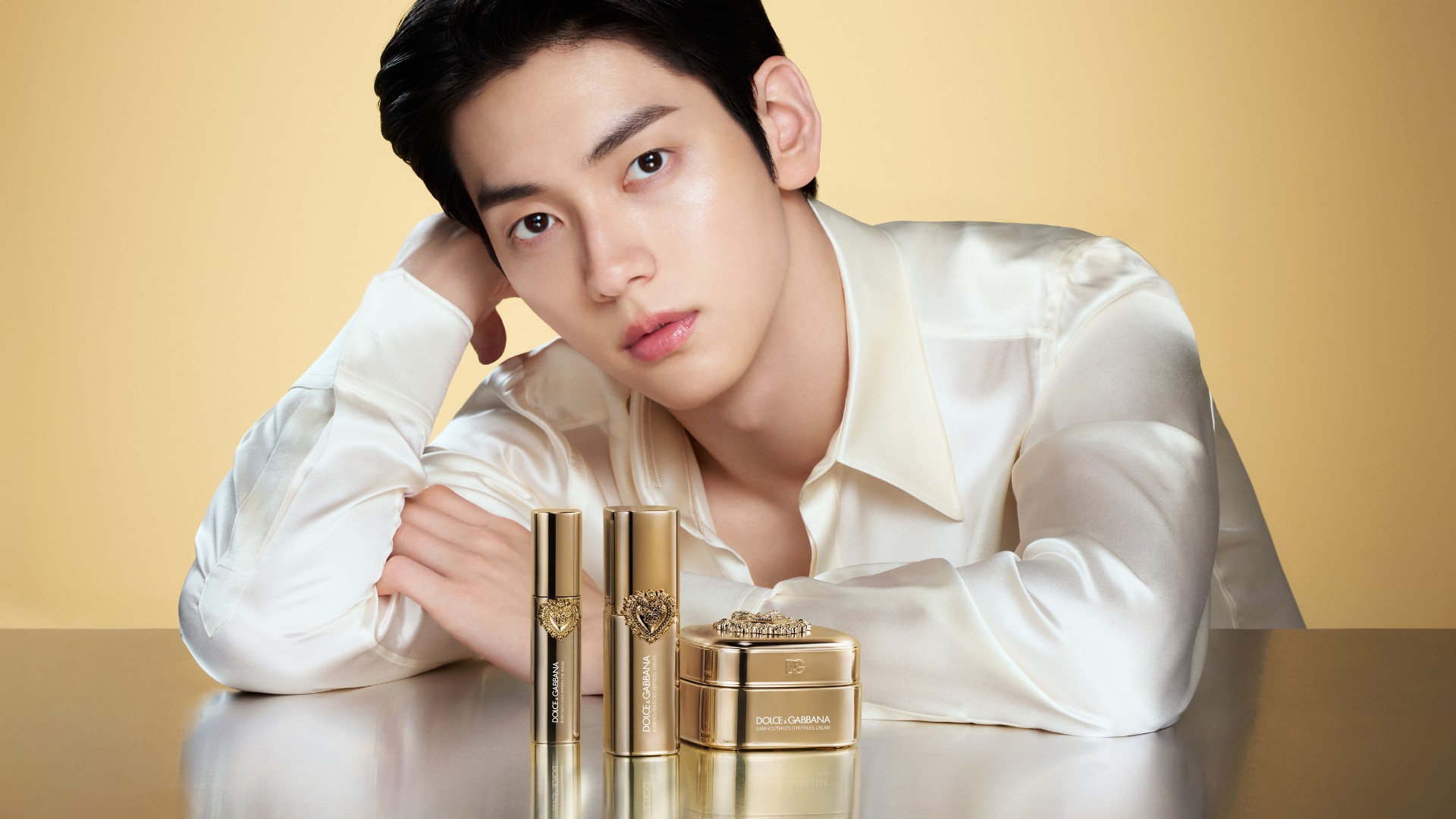 SOOBIN (TXT) trở thành Đại sứ Toàn cầu mới của Dolce&Gabbana