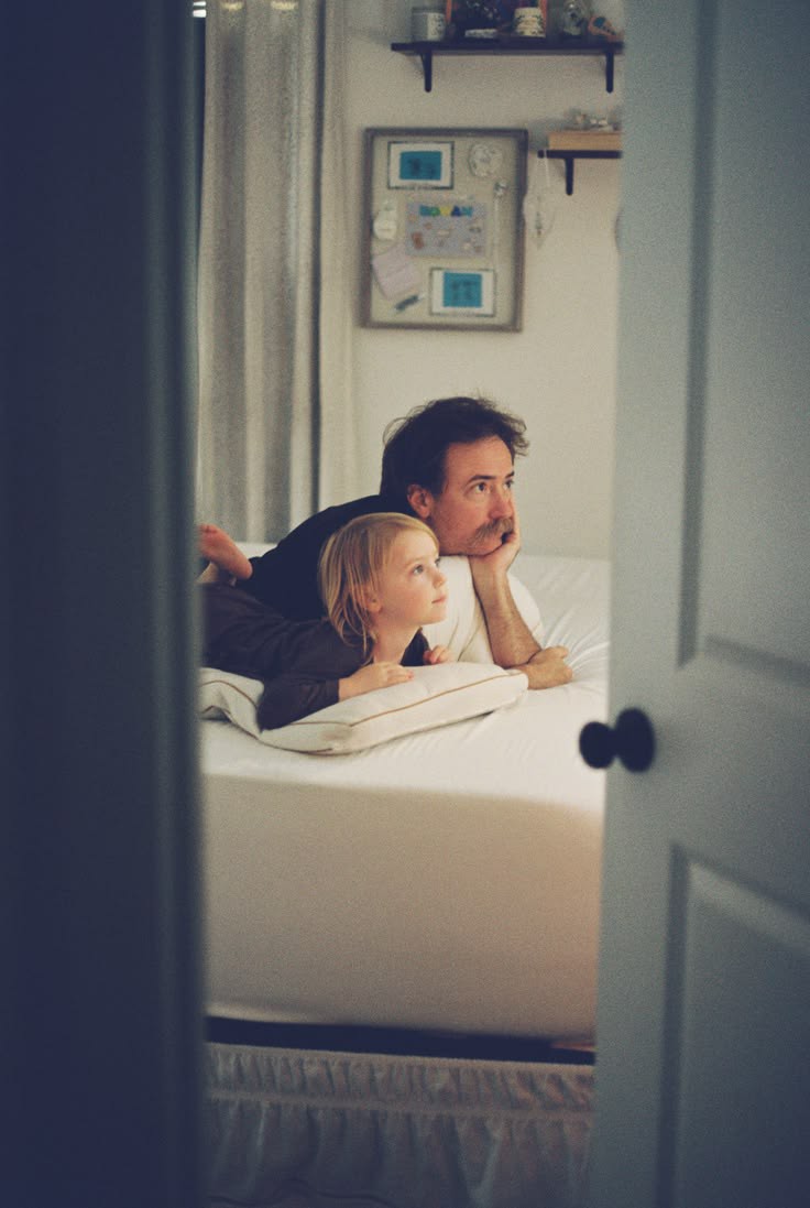 Hinh anh “Father Wound” và những người con gái lớn lên từ sự im lặng của người cha 2