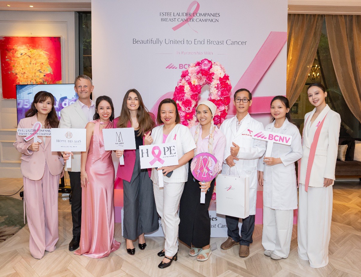 Hinh anh Cùng Estée Lauder Companies lan tỏa thông điệp “Breast Care is Self-Care” 2