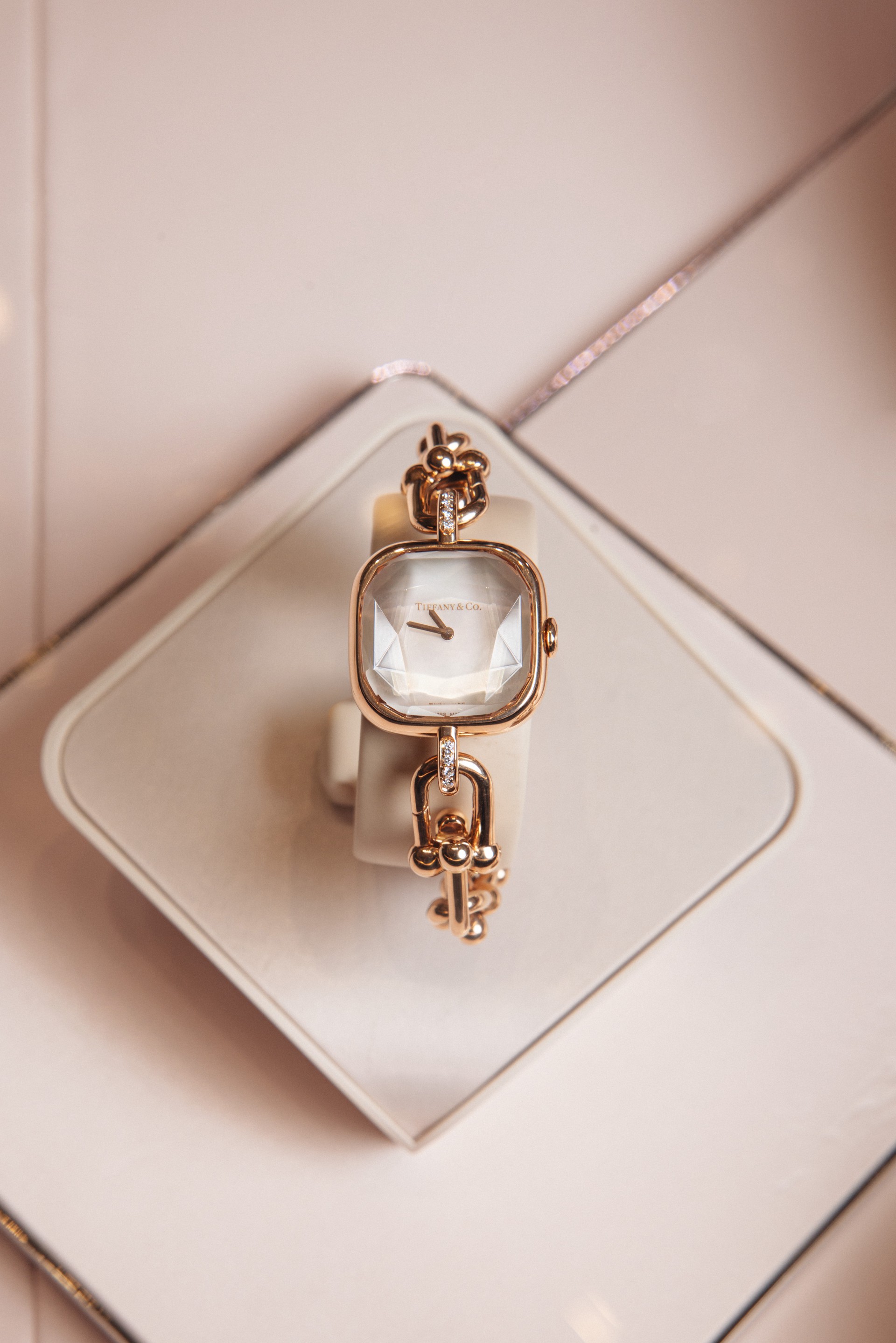 Hinh anh Tiffany & Co. HardWear Studio: Dấu ấn HardWear giữa lòng Việt Nam 8